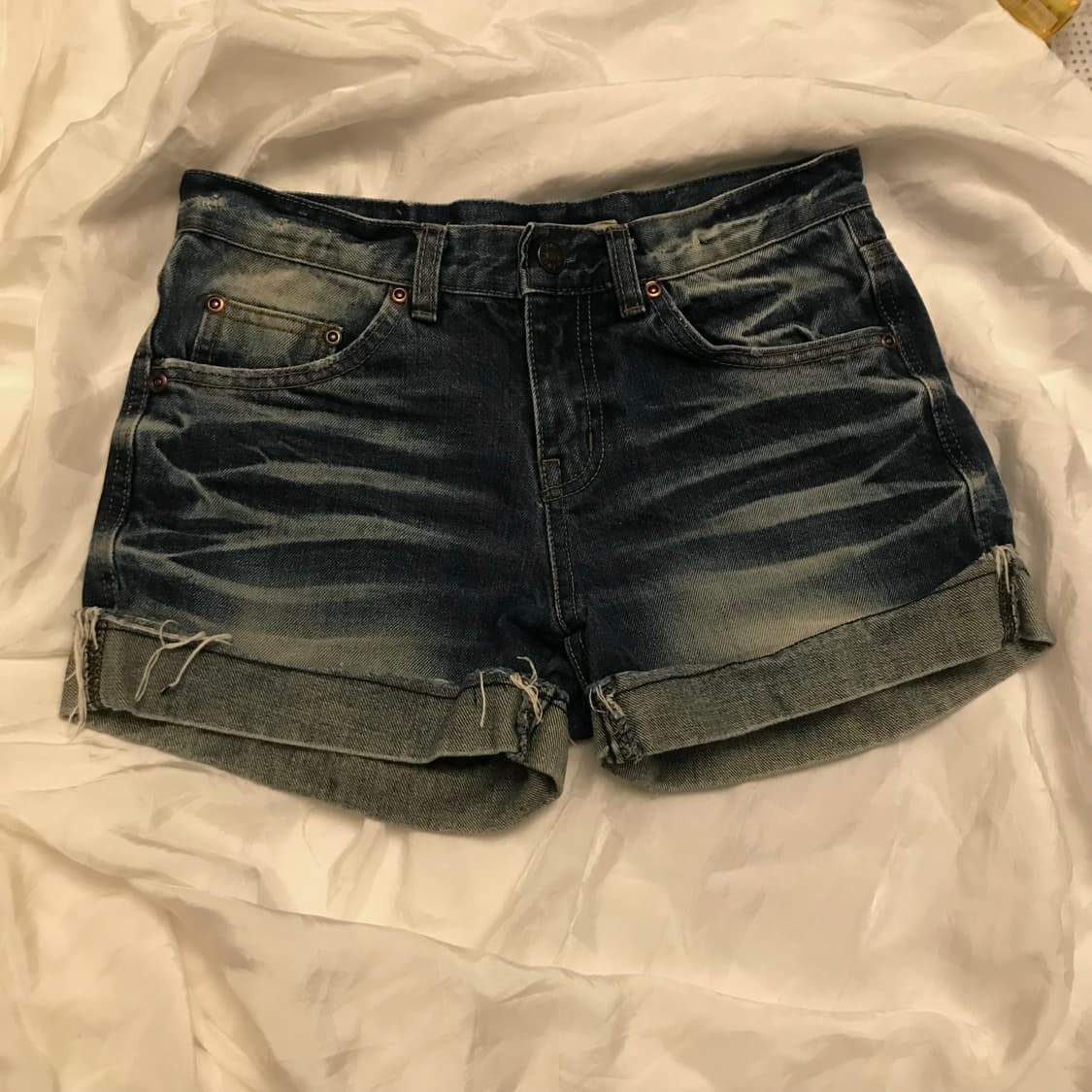 Vintage 고스 펑크 워싱 로우 핫팬츠 상품이미지1