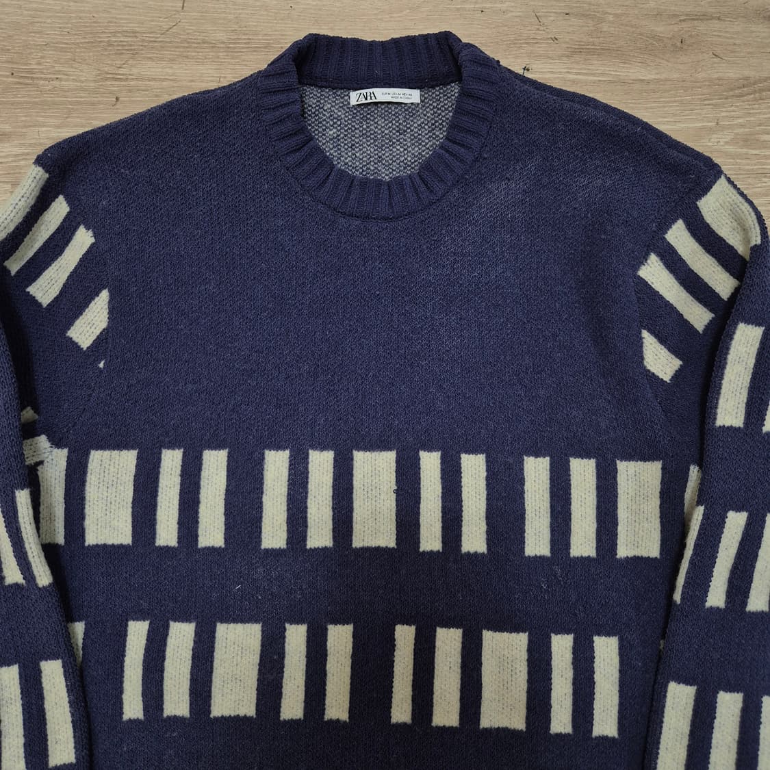 자라 패턴 클래식 라운드 니트 M(95) 상품이미지2