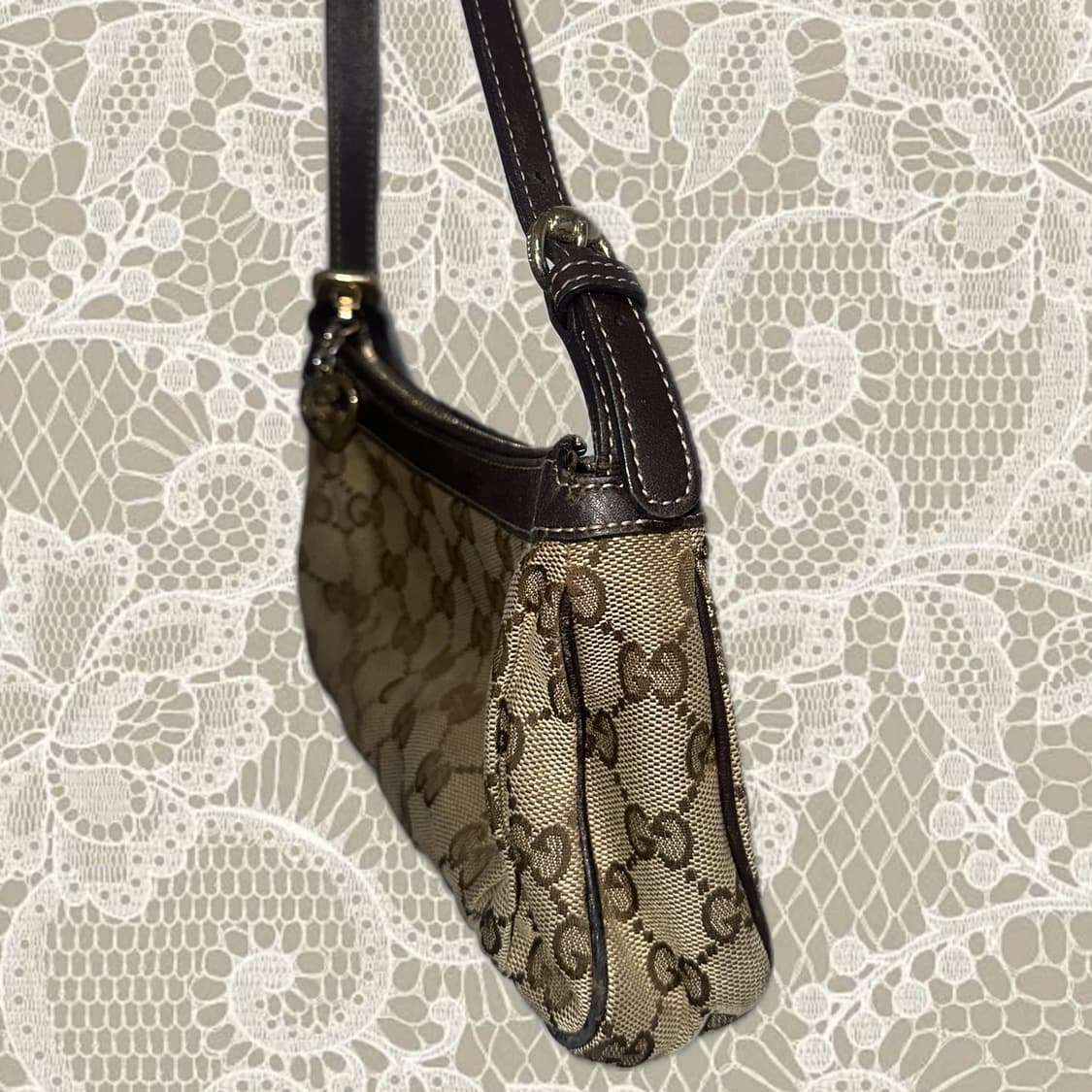 구찌 자카드 빈티지 미니 숄더백 하트 상품이미지3