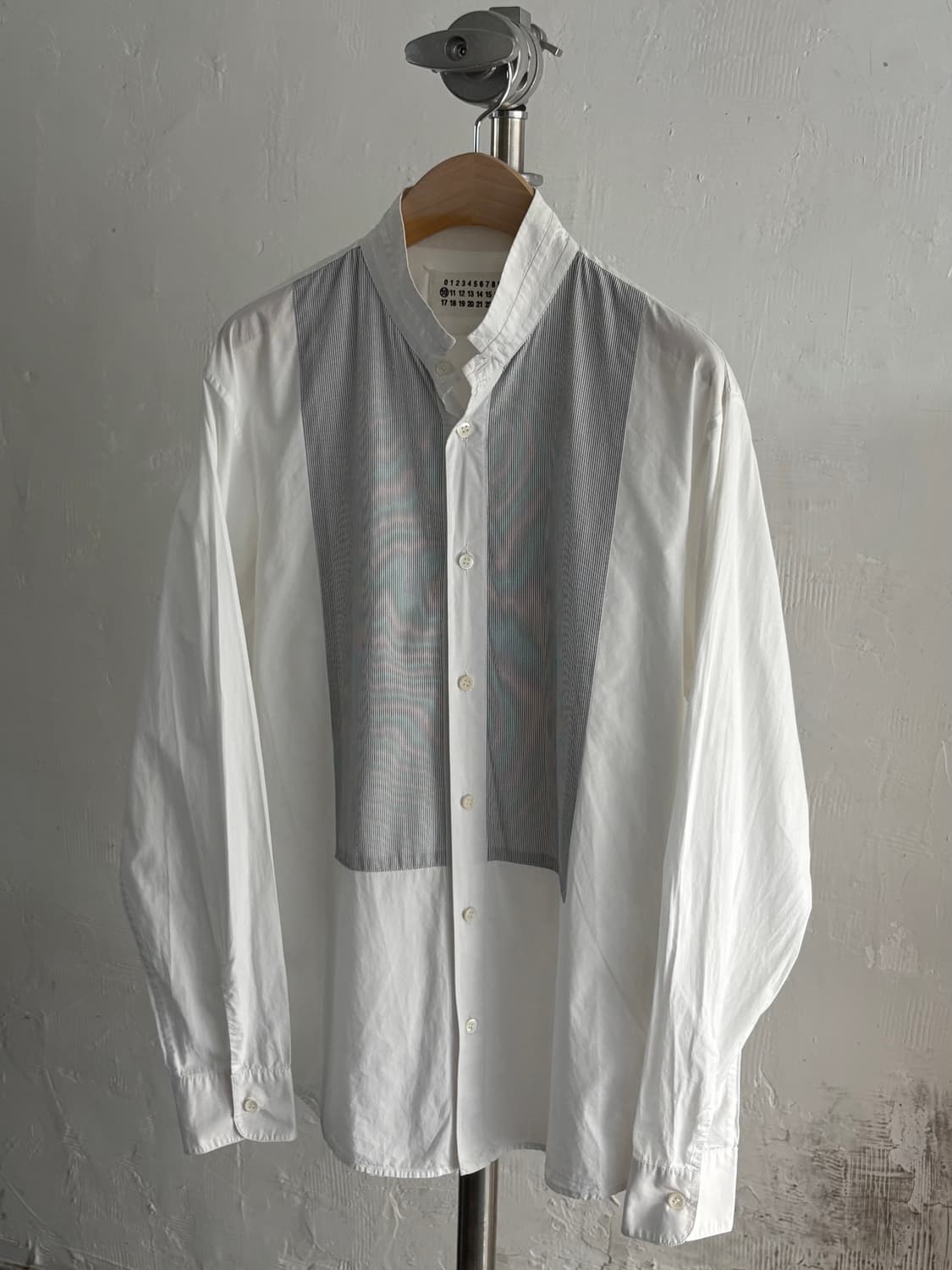 Maison Margiela 메종 마르지엘라 스트라이프 패널 셔츠  상품이미지1