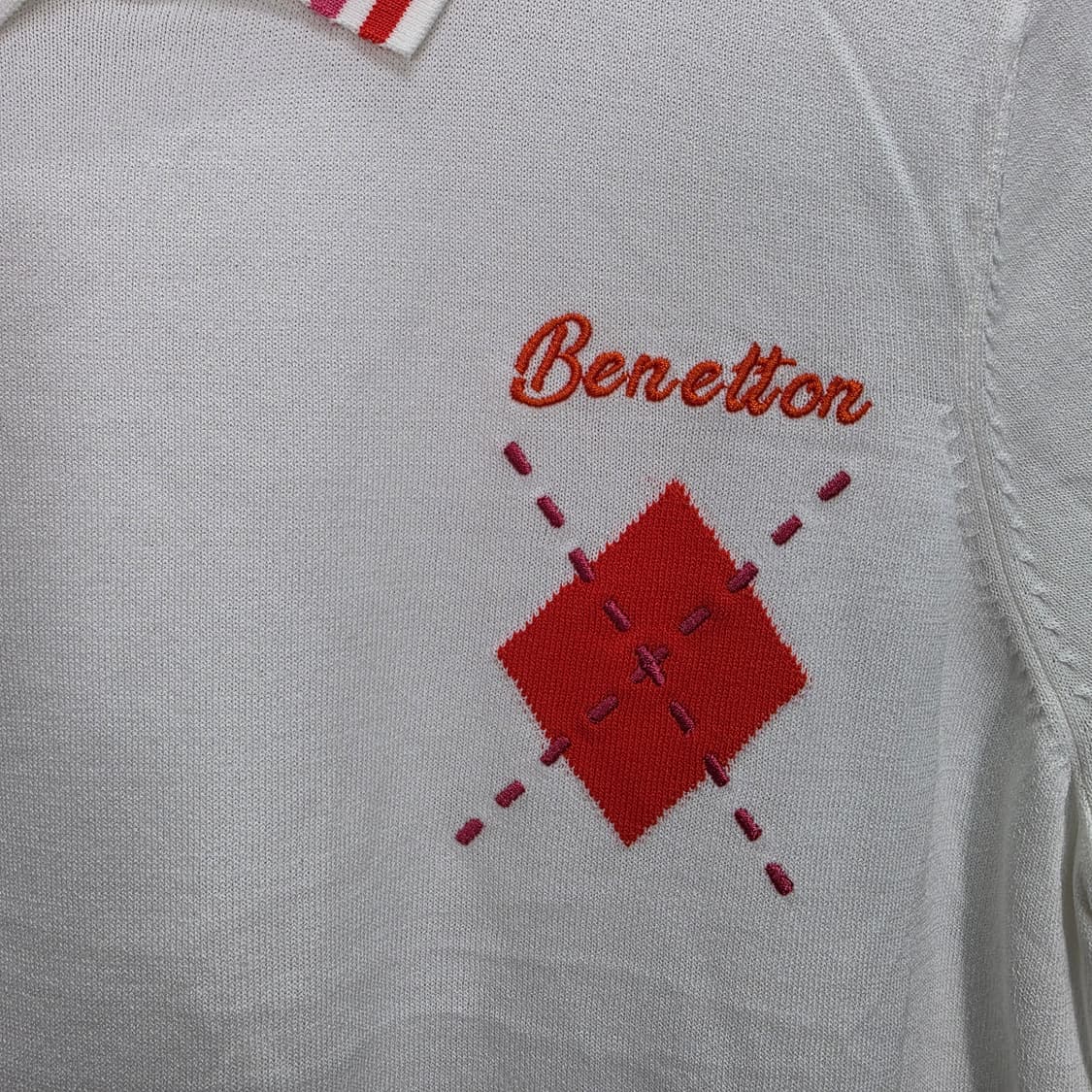 25SS 베네통 여성 반팔 칼라 니트 티셔츠 100(L)사이즈 새상품급 상품이미지4