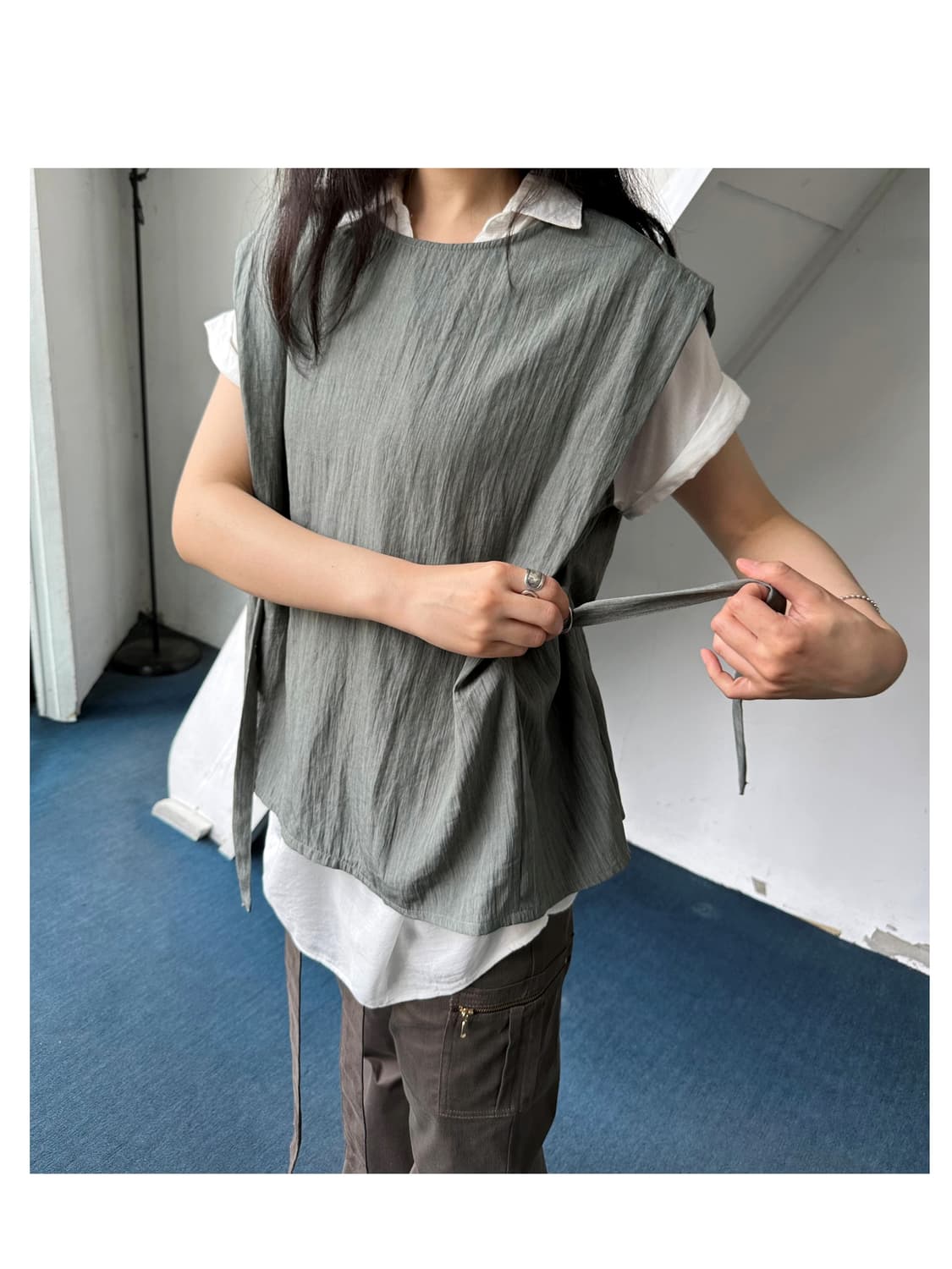 Washed poly nylon sleeveless belted P/O 상품이미지2