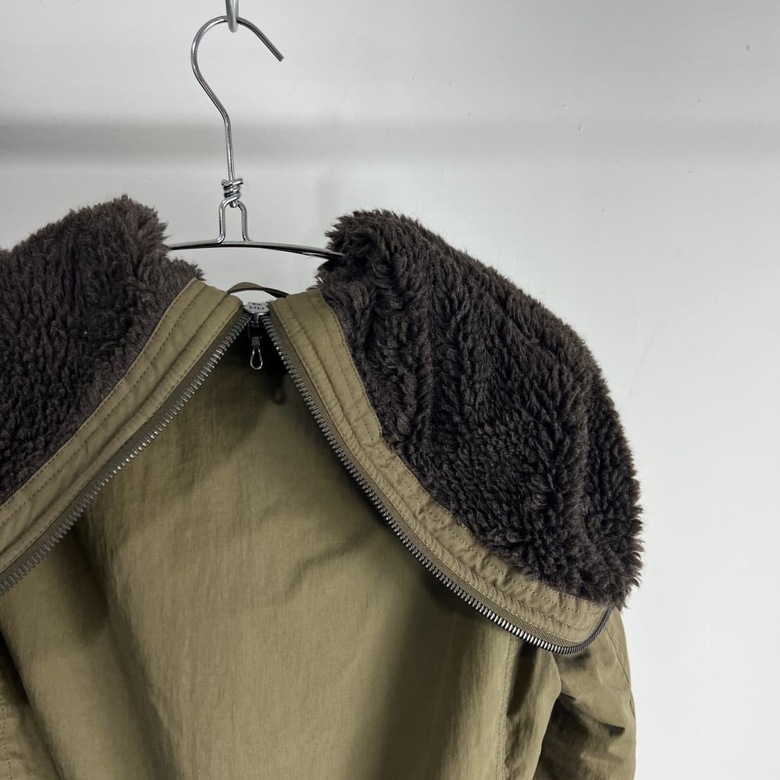 어태치먼트 에일리언 후드 N2B 자켓 상품이미지9