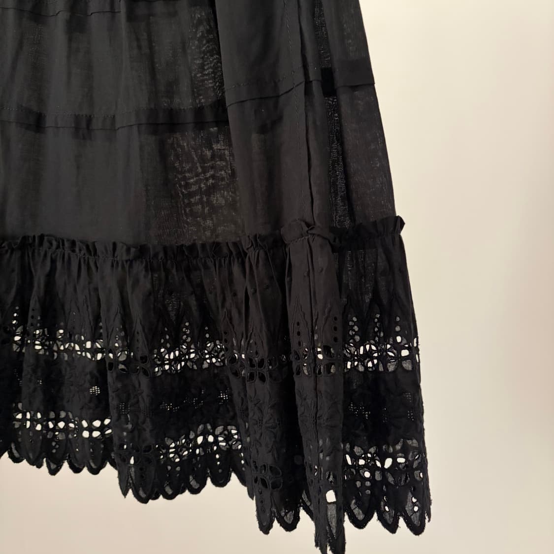 Layer Punching Lace Skirt 상품이미지3