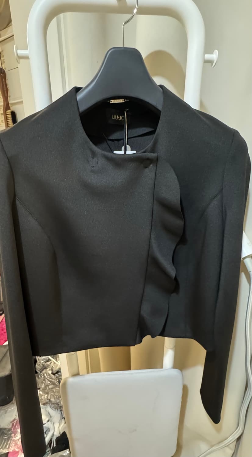 리우조 여성 블랙 숏 s/s 쟈켓  상품이미지1