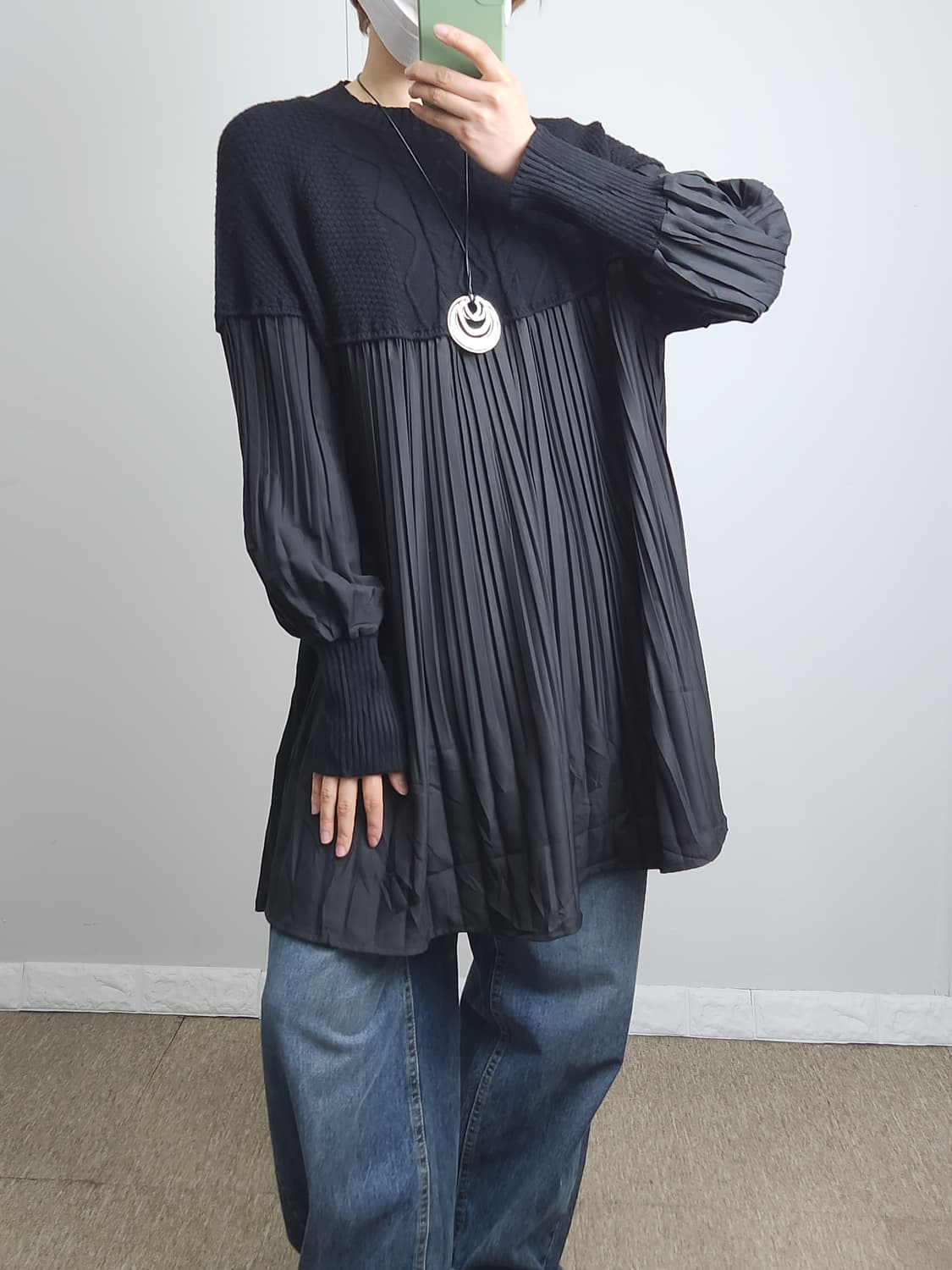플리츠 니트  블라우스 상품이미지4