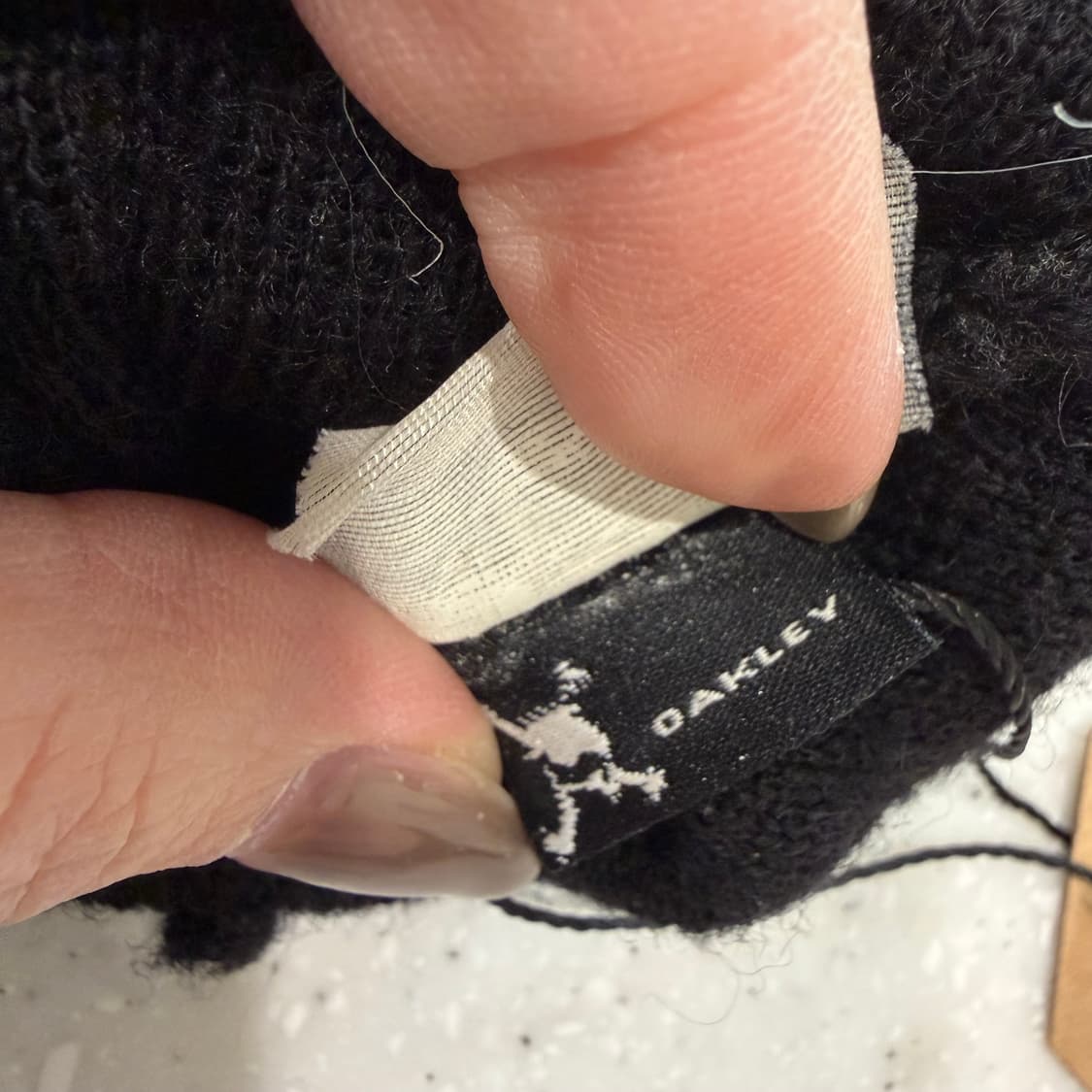 200. 오클리 비니 상품이미지3