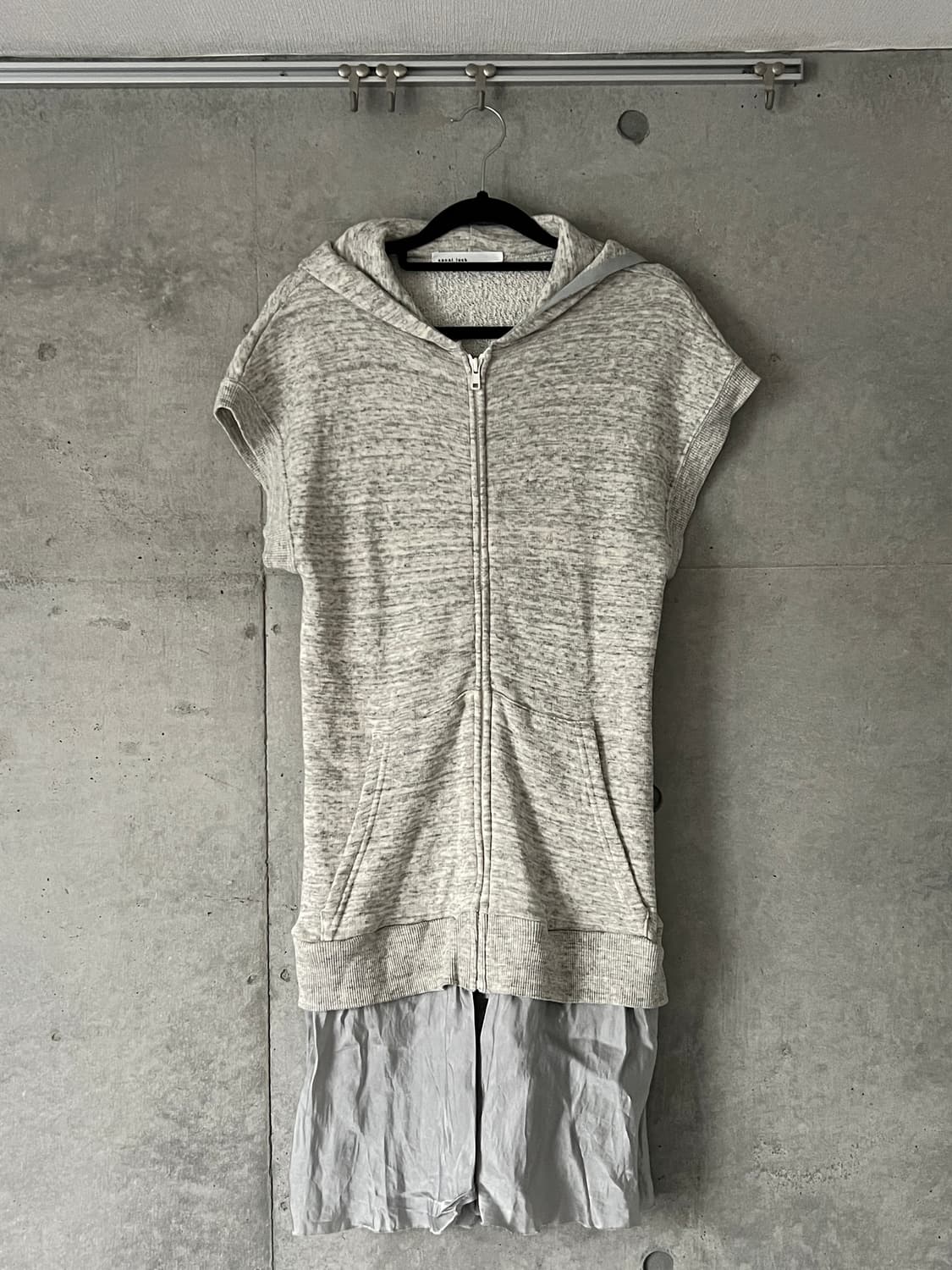 Sacai Luck 사카이럭 후드 드레스 상품이미지1