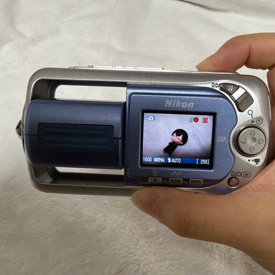 외관미품✨ 니콘 쿨픽스 2500 황조지 디카 nikon coolpix 상품이미지7