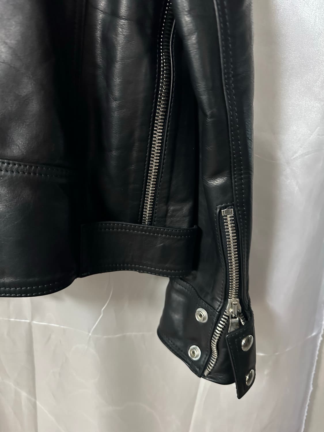 발망 12SS 캠페인 레더 자켓 상품이미지3