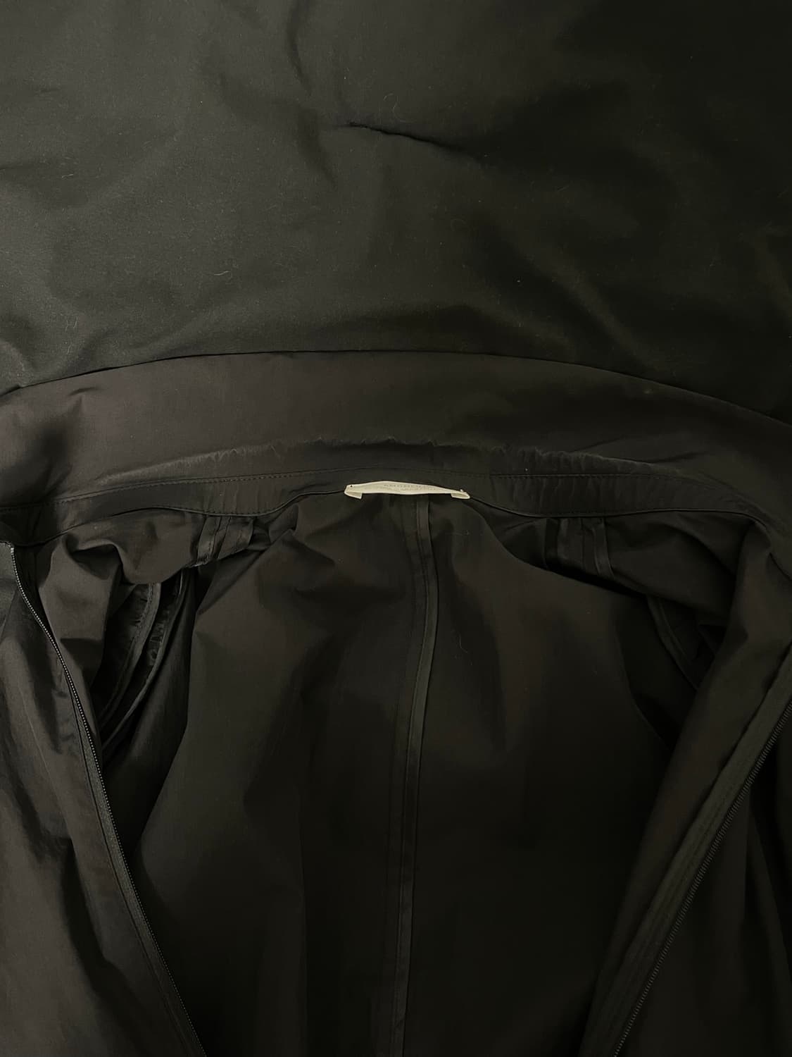 아모멘토 크롭 집업 점퍼 블랙 0사이즈 상품이미지7