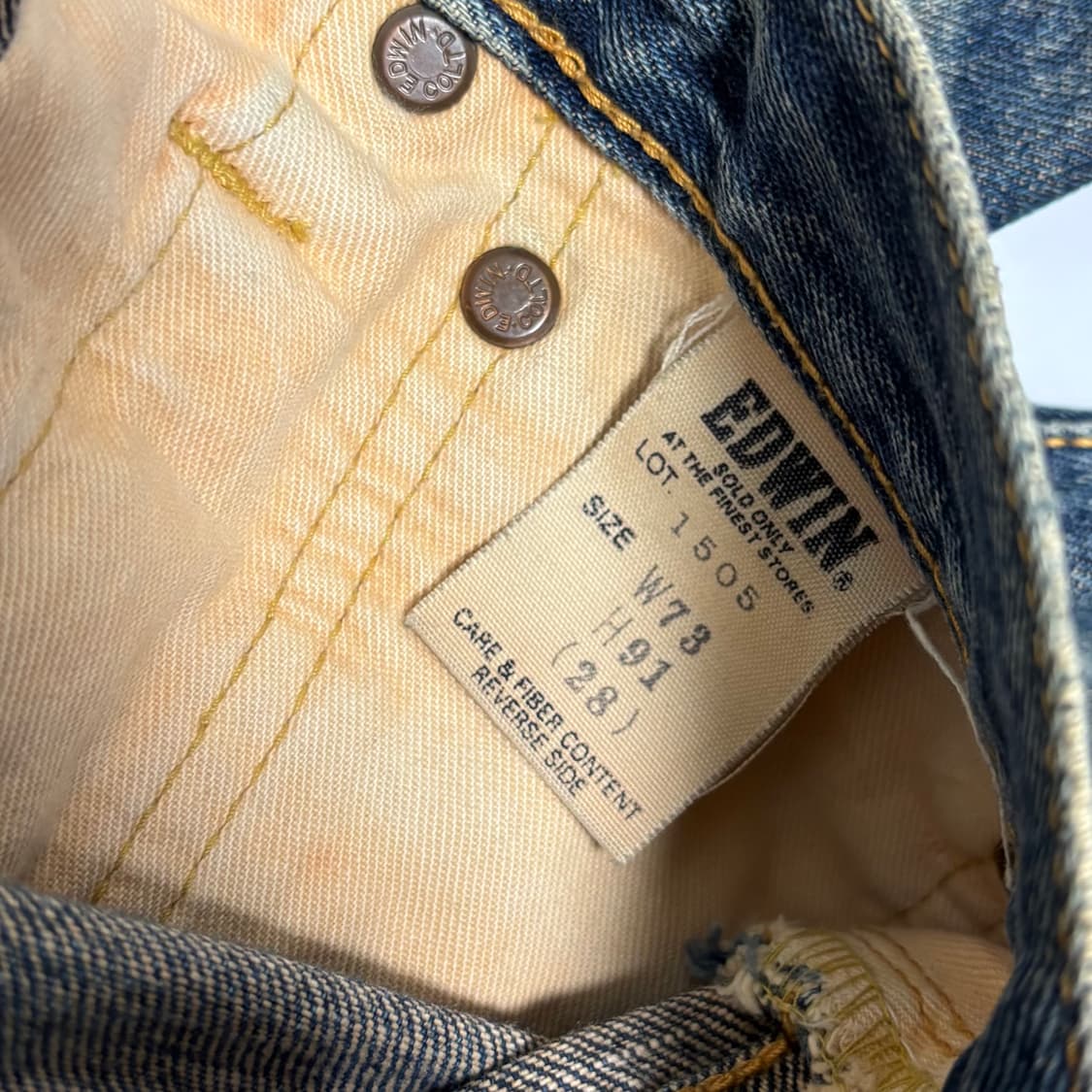 에드윈 505 오렌지 탭 데미지 컷오프 스트레이트 데님 팬츠 상품이미지10