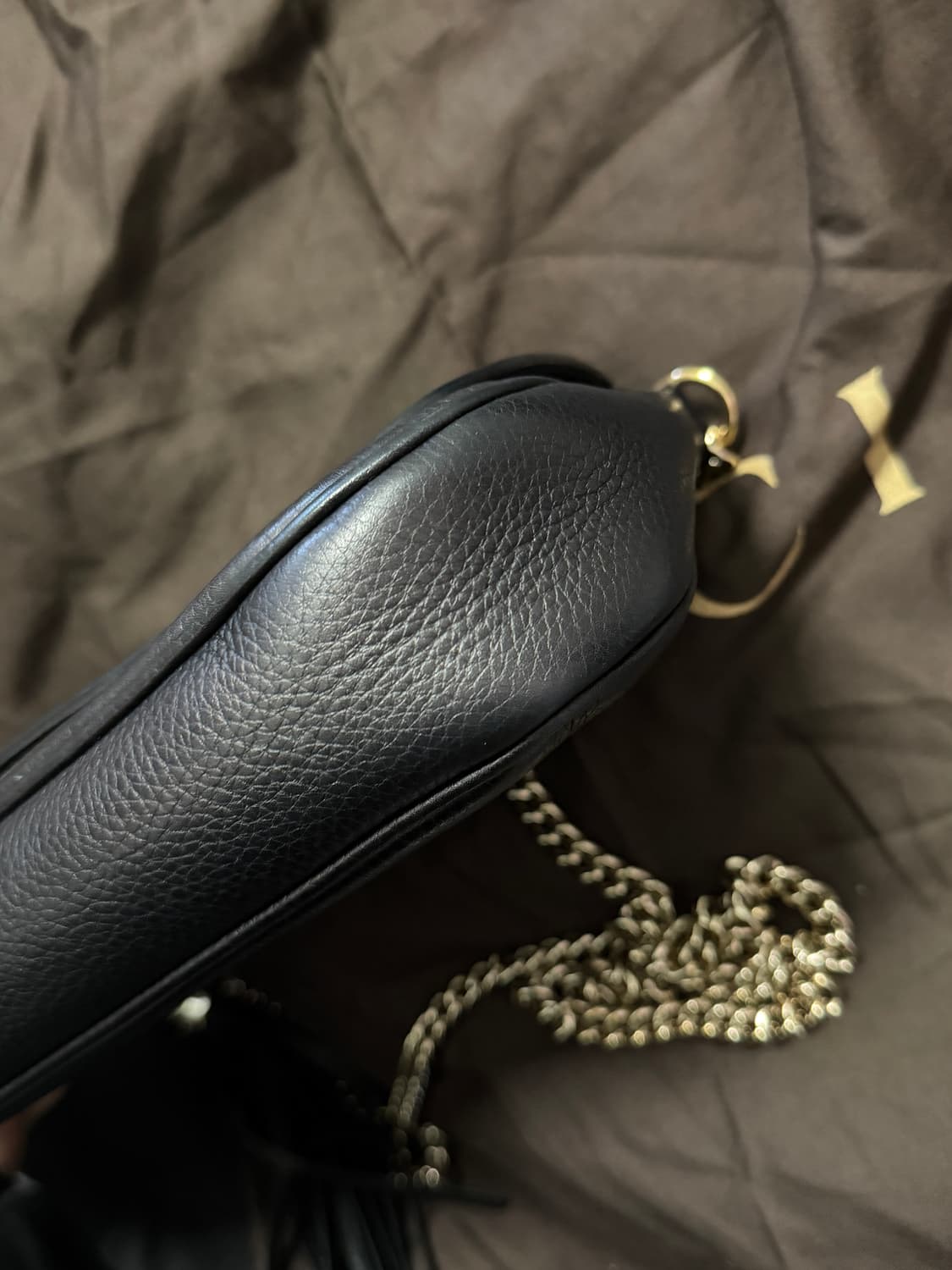 구찌 소호 테슬 크로스백 상품이미지3