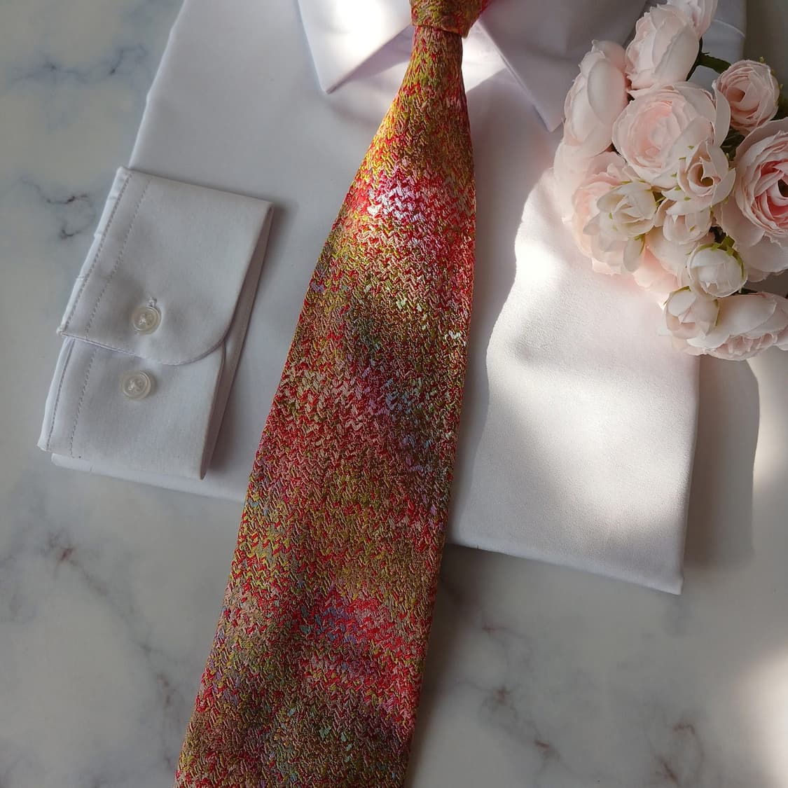 미쏘니 실크 핑크 멀티 직조 패턴 넥타이 9.6cm A등급 A19088
 상품이미지6