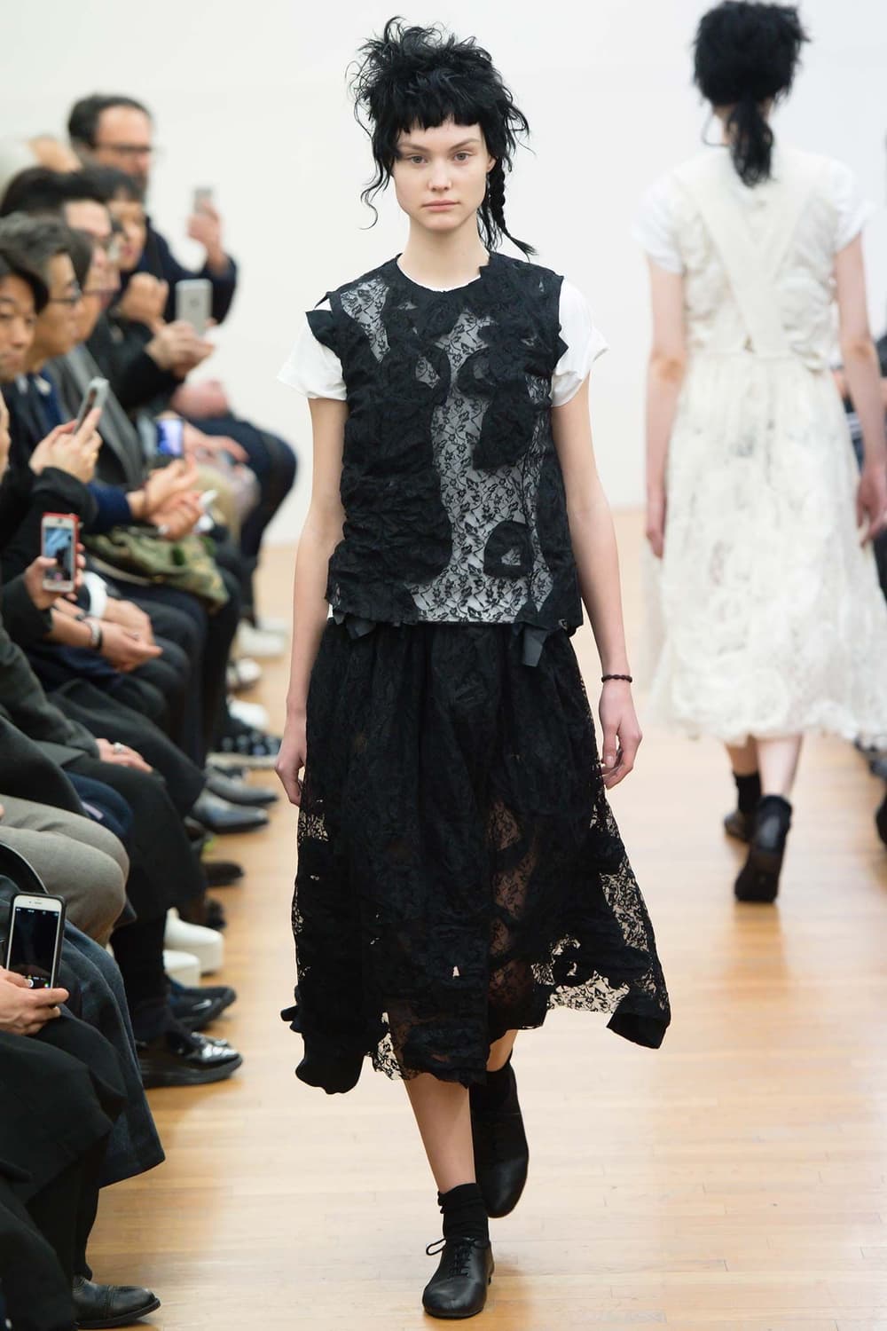 Crinkle Quilting Lace Skirt 상품이미지1