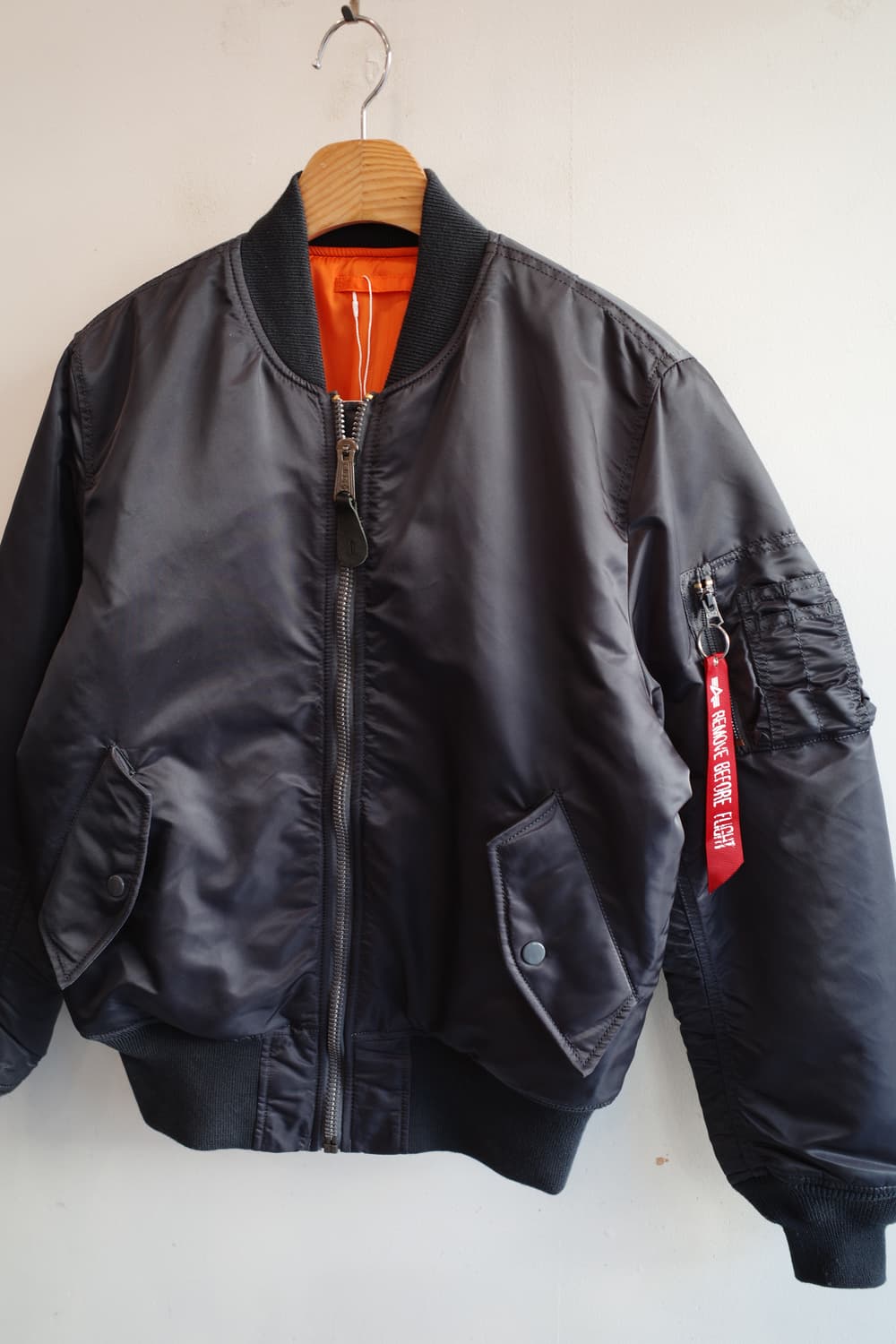 ALPHA INDUSTRIES 알파 인더스트리 MA-1 리버시블 항공점퍼 상품이미지2