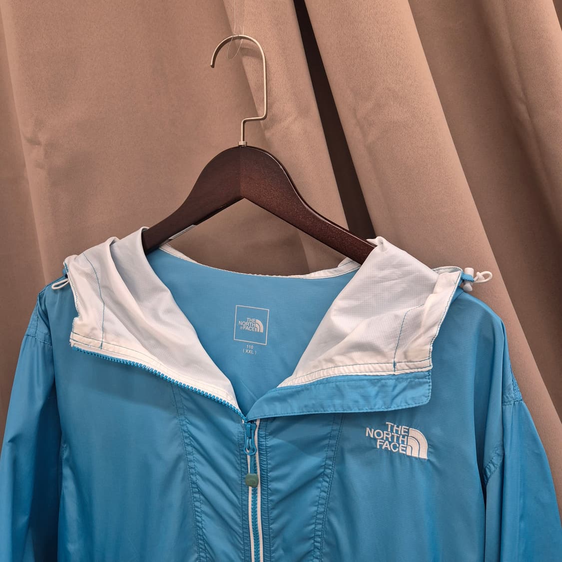 노스페이스 배색 바람막이 110 상품이미지2