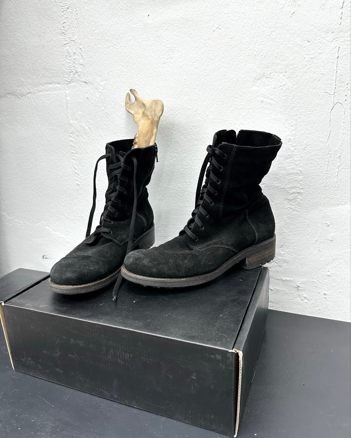 La Canadienne suede lace up combat boots 상품이미지2