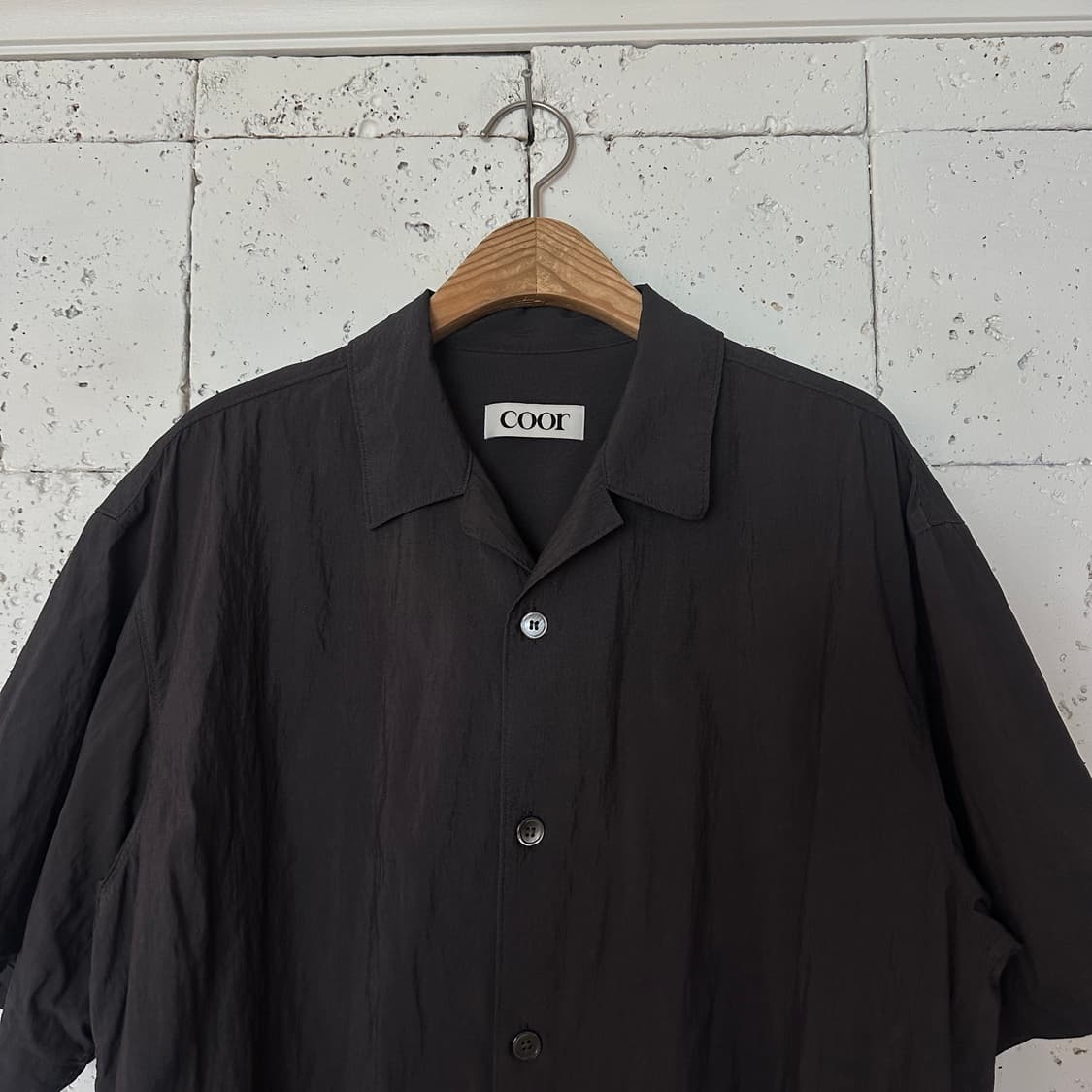 S COOR 쿠어 나일론 반팔 셔츠 차콜 상품이미지2