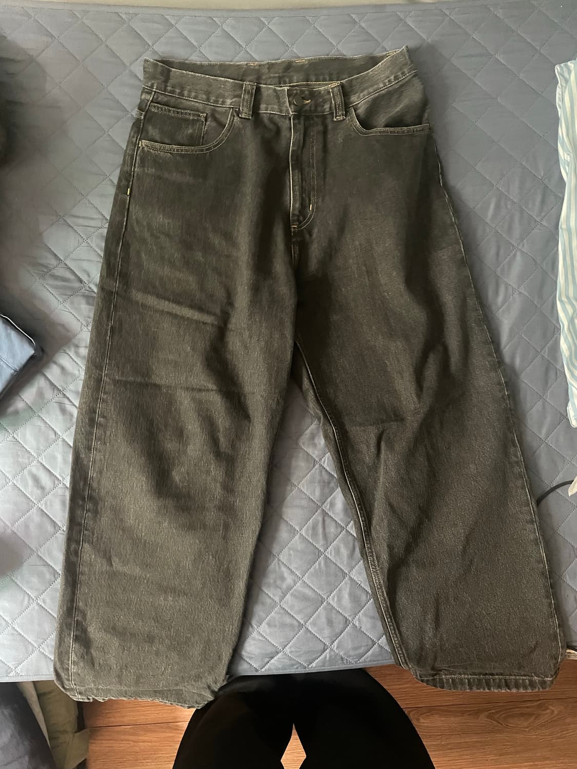 칼하트윕 브랜든 팬츠 블랙 스톤 워시드 상품이미지1