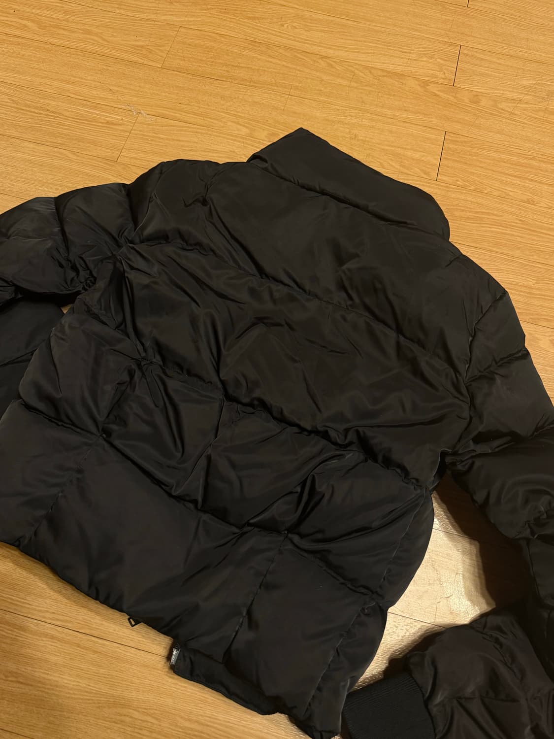 로딩룸 숏패딩 상품이미지10