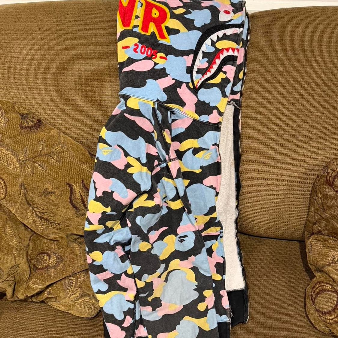 베이프 PONR 뉴 멀티 카모 세컨드 샤크 풀 후드집업 상품이미지2