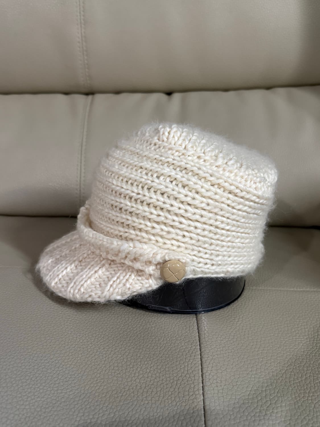 Pocket girl button point knit cap 상품이미지4