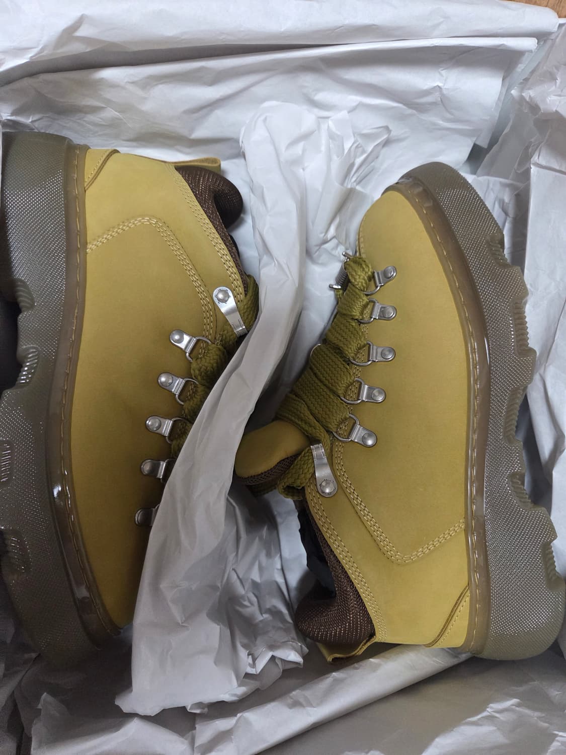 [40]버버리 트렉 부츠 마닐라 상품이미지1