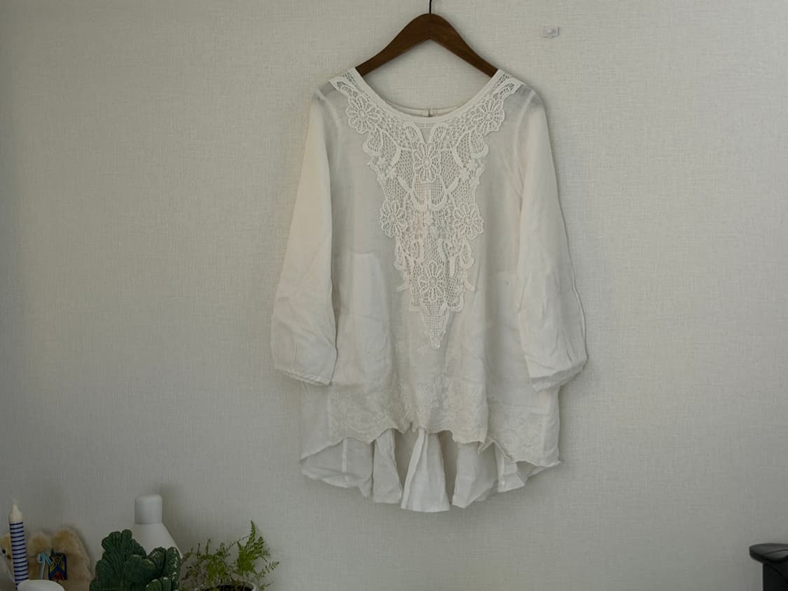 화이트 레이스 블라우스 상품이미지2