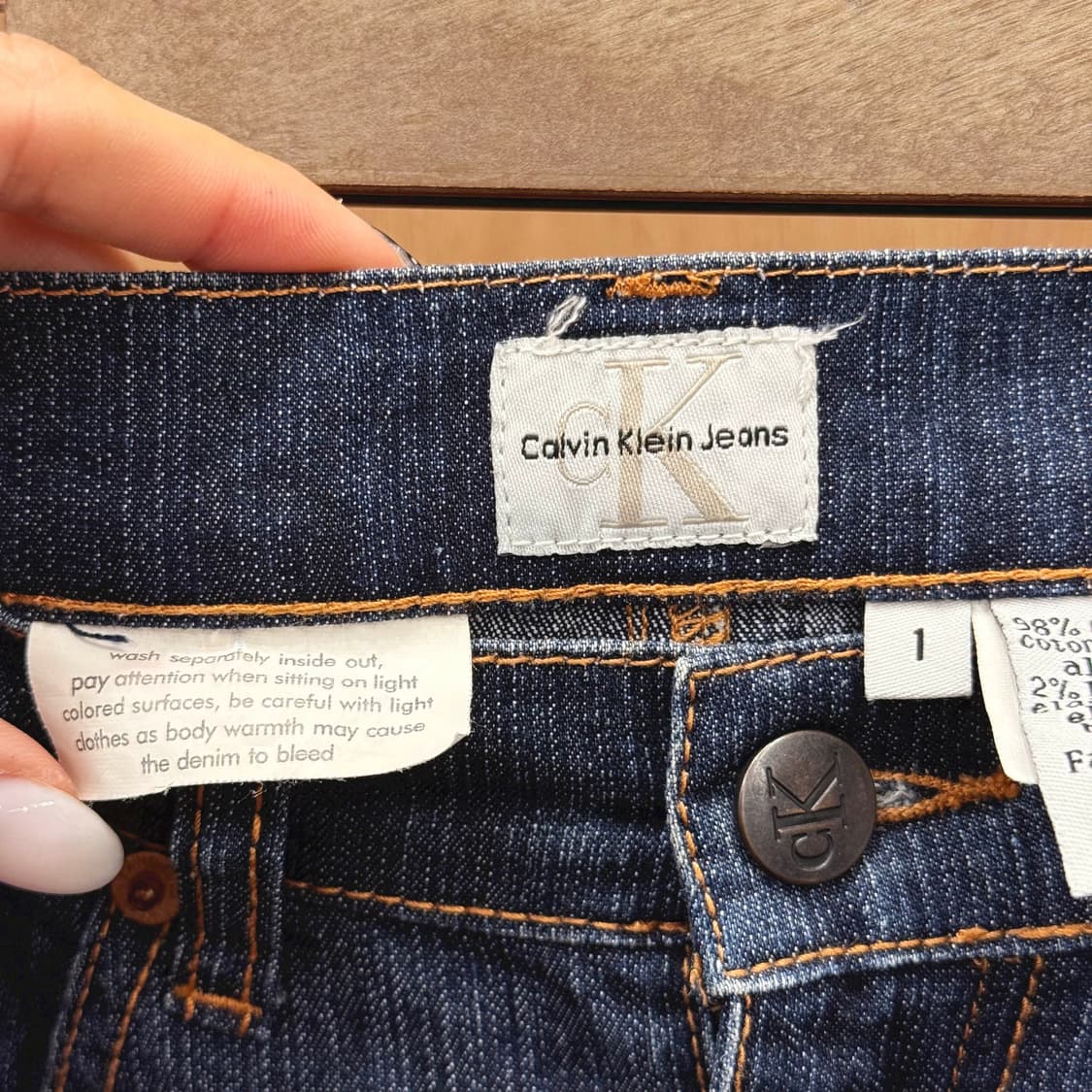 캘빈클라인 진스 워싱 데님 미디 스커트 포켓 스티치 디테일 인디고 블루 상품이미지7