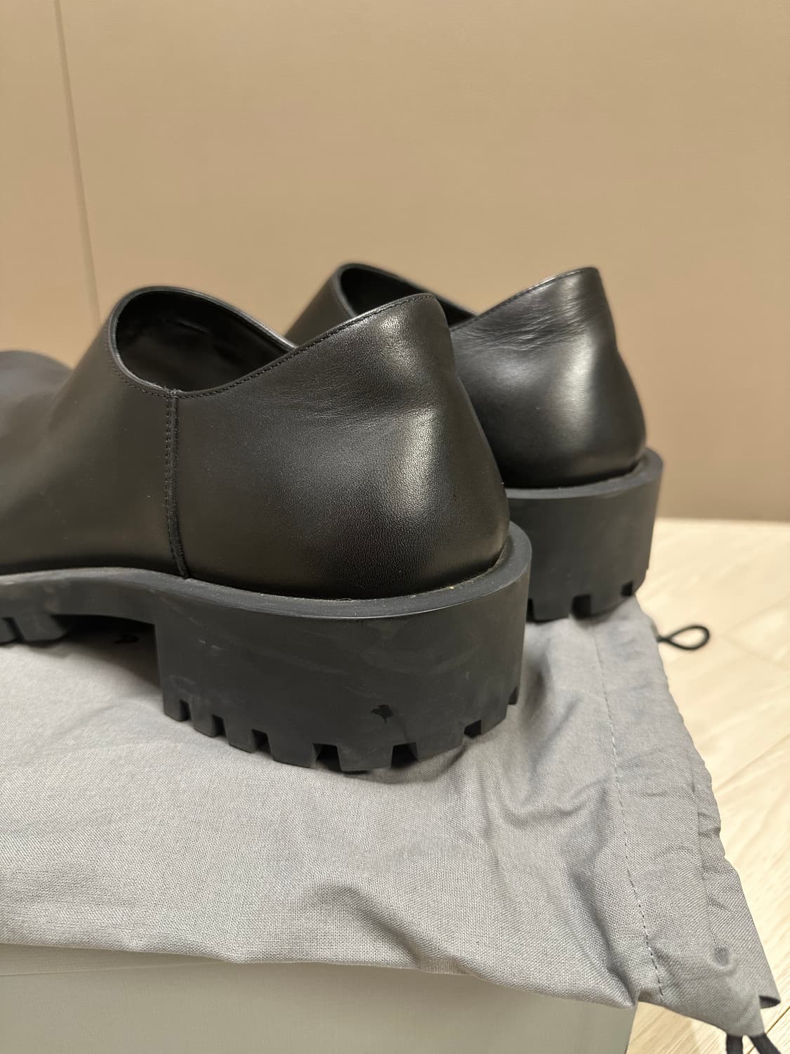 발렌시아가 허머 더비 42 상품이미지6