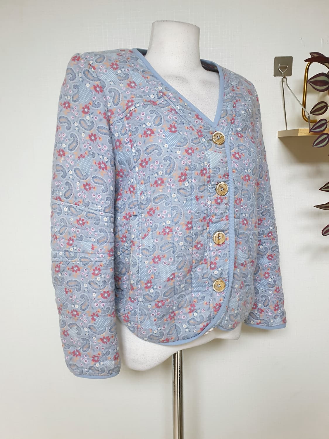 써스데이아일랜드 페이즐리 누빔자켓 55 블루 S 상품이미지6