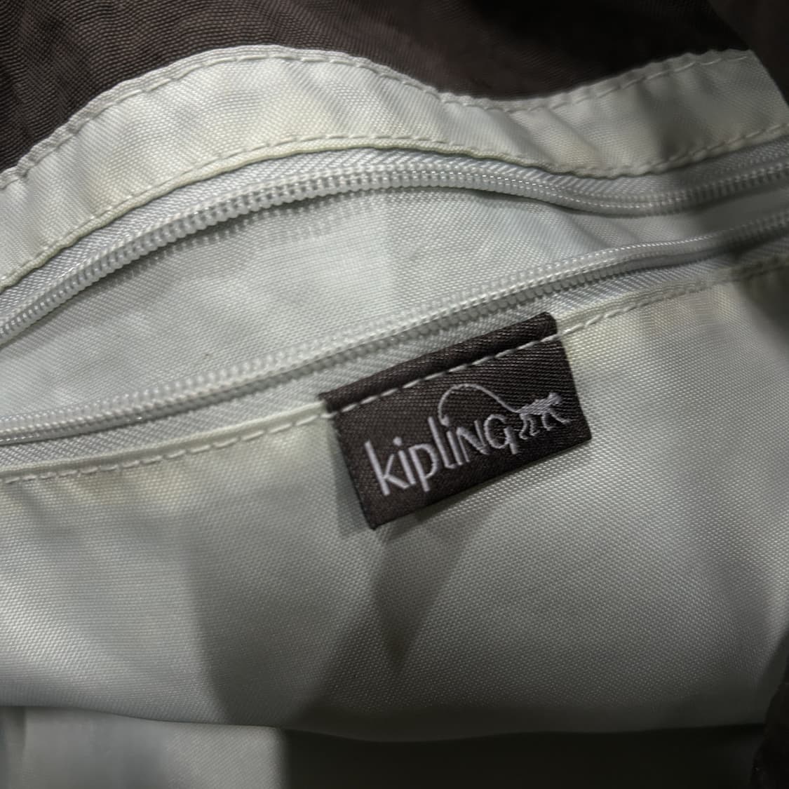 키플링 브라운 토트백 + 키링 상품이미지5