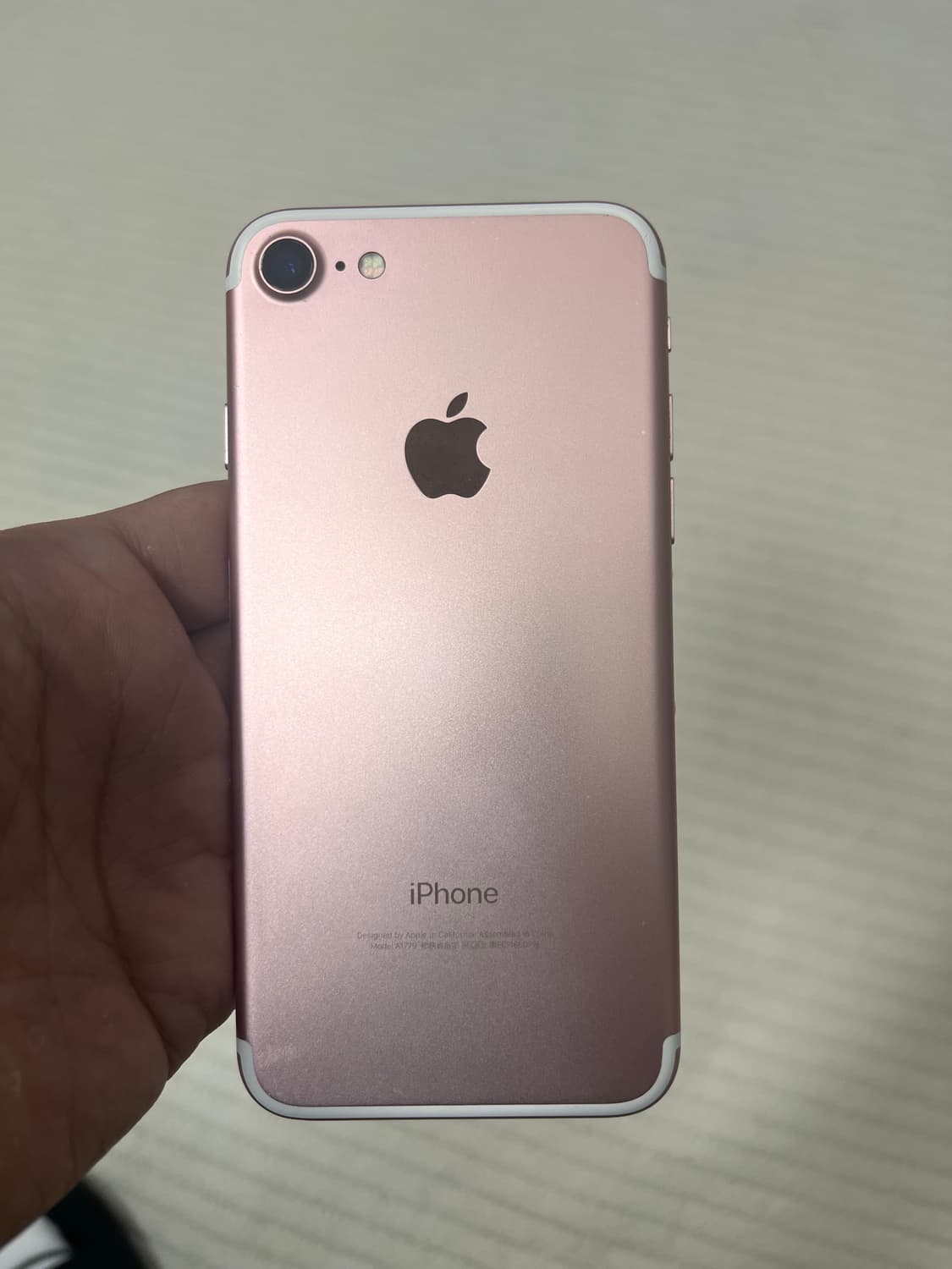 아이폰7로즈골드128GB 상품이미지2