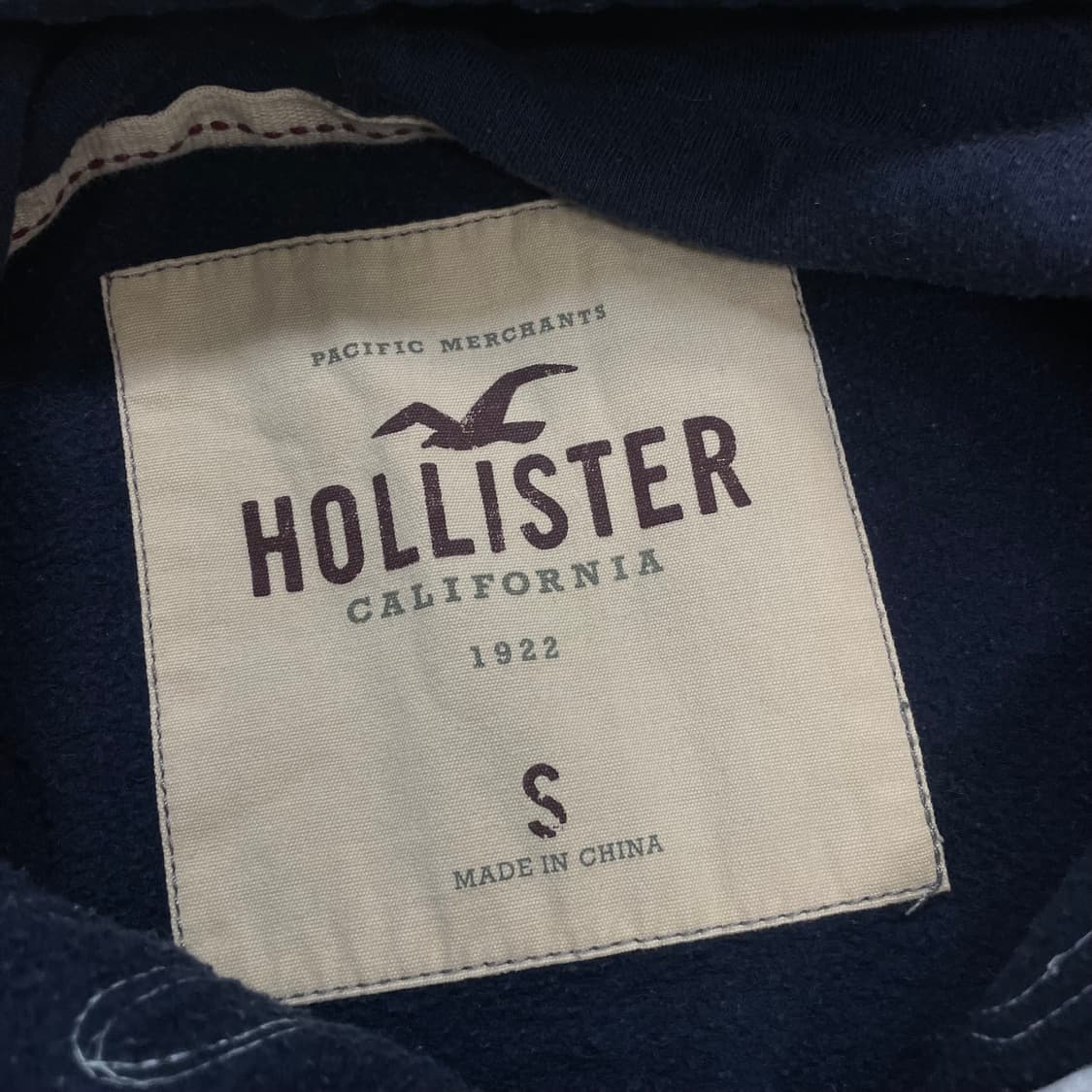 홀리스터 스펠 로고 후드집업 네이비 상품이미지4