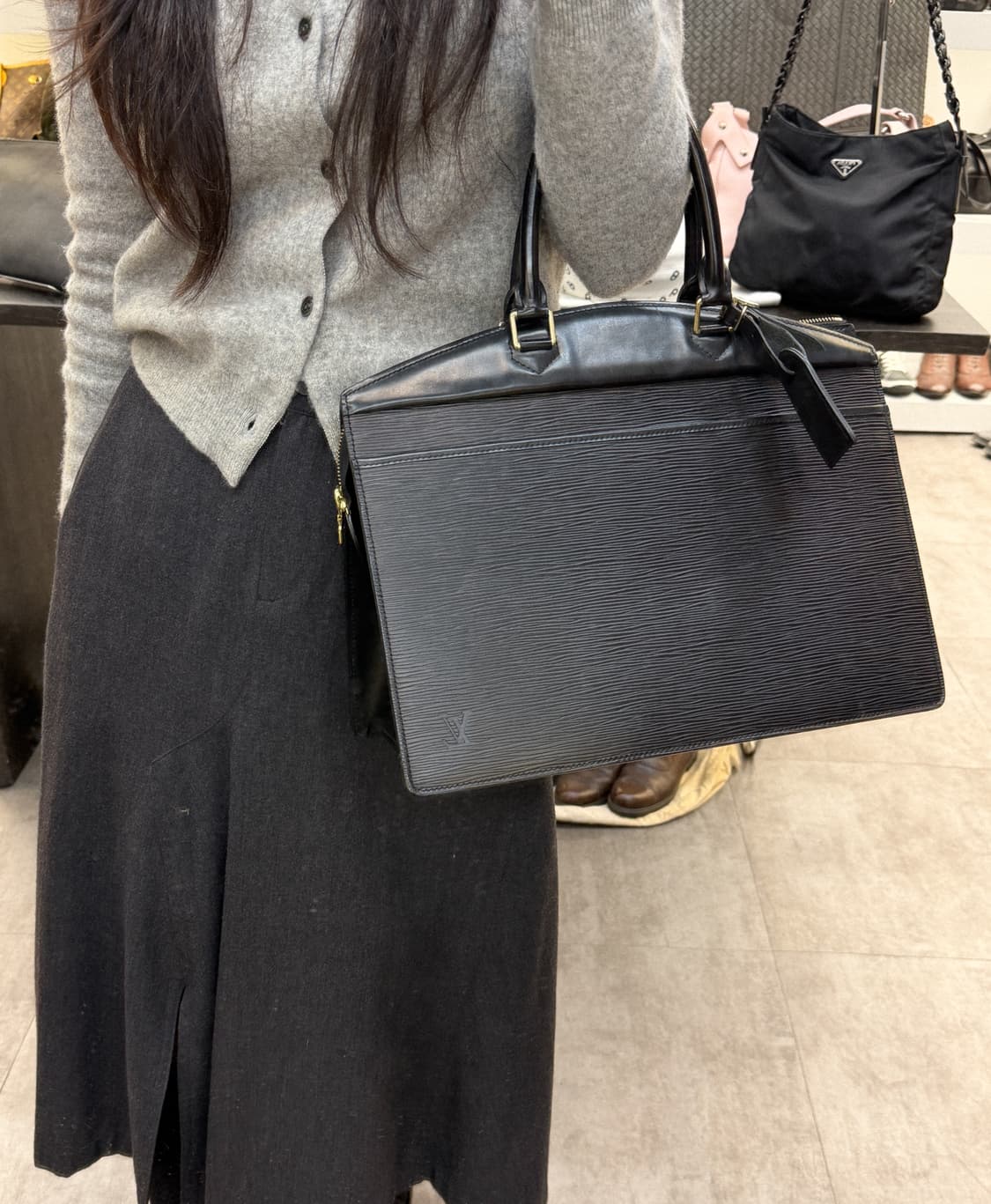 루이비통 에피 리비에라 토트백 상품이미지2