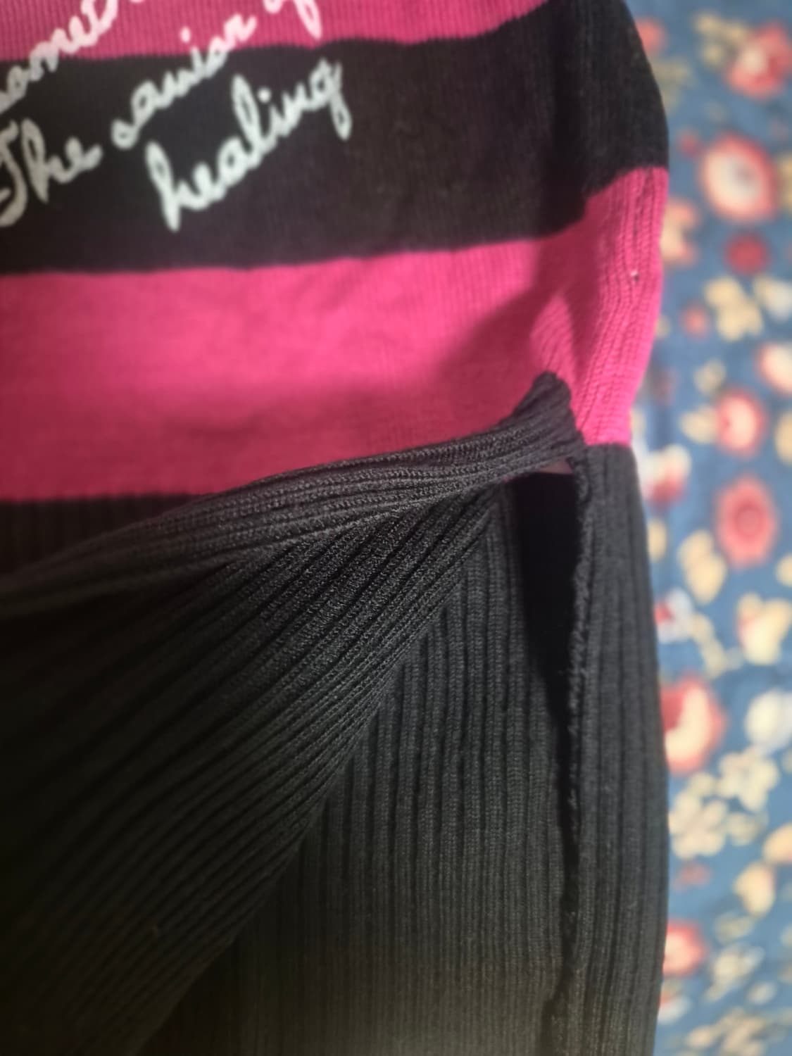 캐캐체 아무깔 펑크 니트 상품이미지2