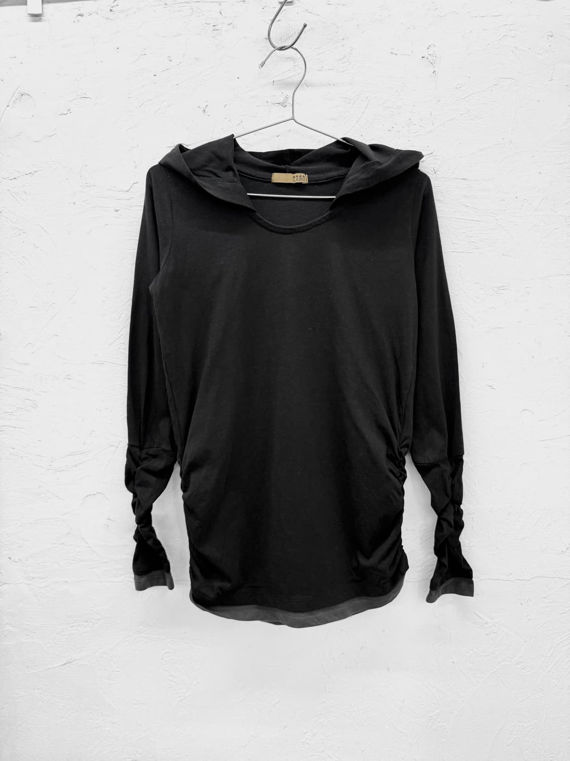 laru 셔링 후드 롱슬리브 상품이미지1