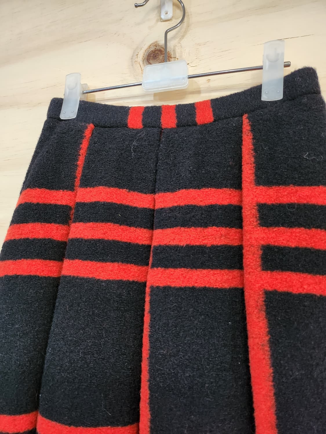 588) 나인 NAIN 레드/블랙 체크 플리츠 스커트 상품이미지3