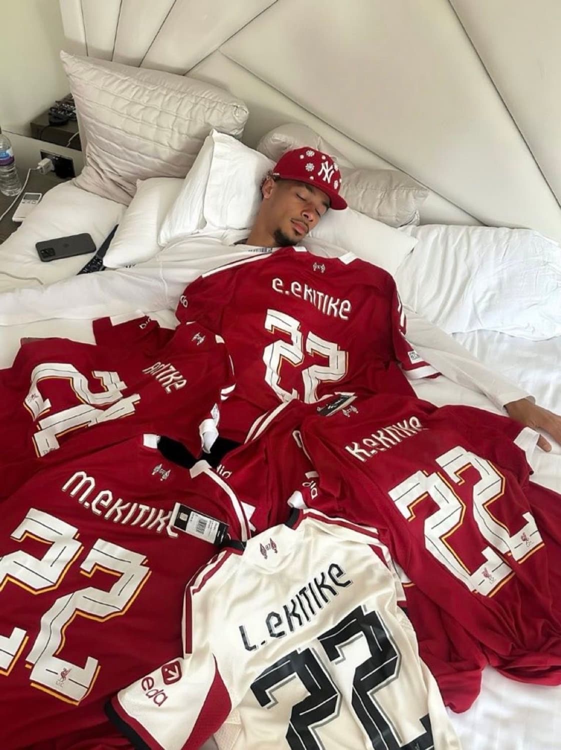 스투시 워크기어 프린트 스컬캡 비니 본 상품이미지1