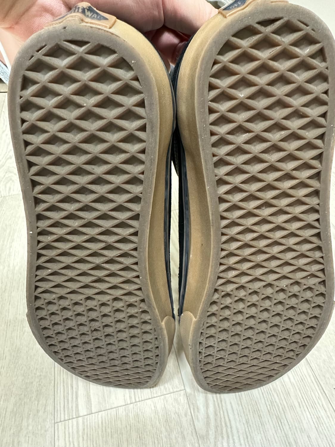 반스 올드스쿨 블랙 검솔 280 상품이미지3