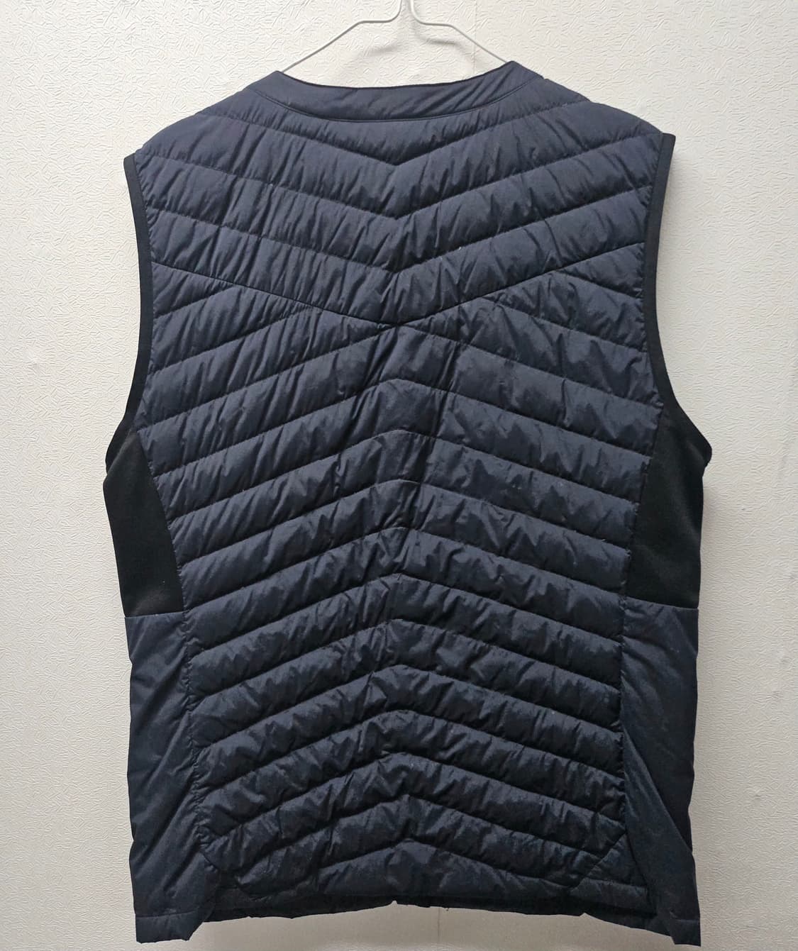 르꼬끄 골프 퀼팅 구스 패딩 조끼 블랙 L  슬림 상품이미지3