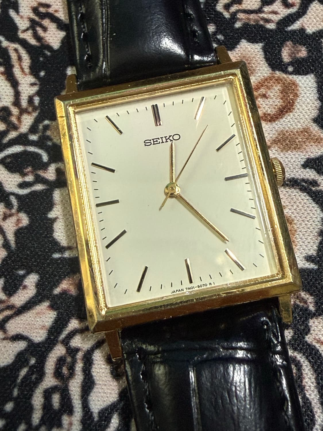 SEIKO 빈티지 쿼츠 시계 상품이미지2