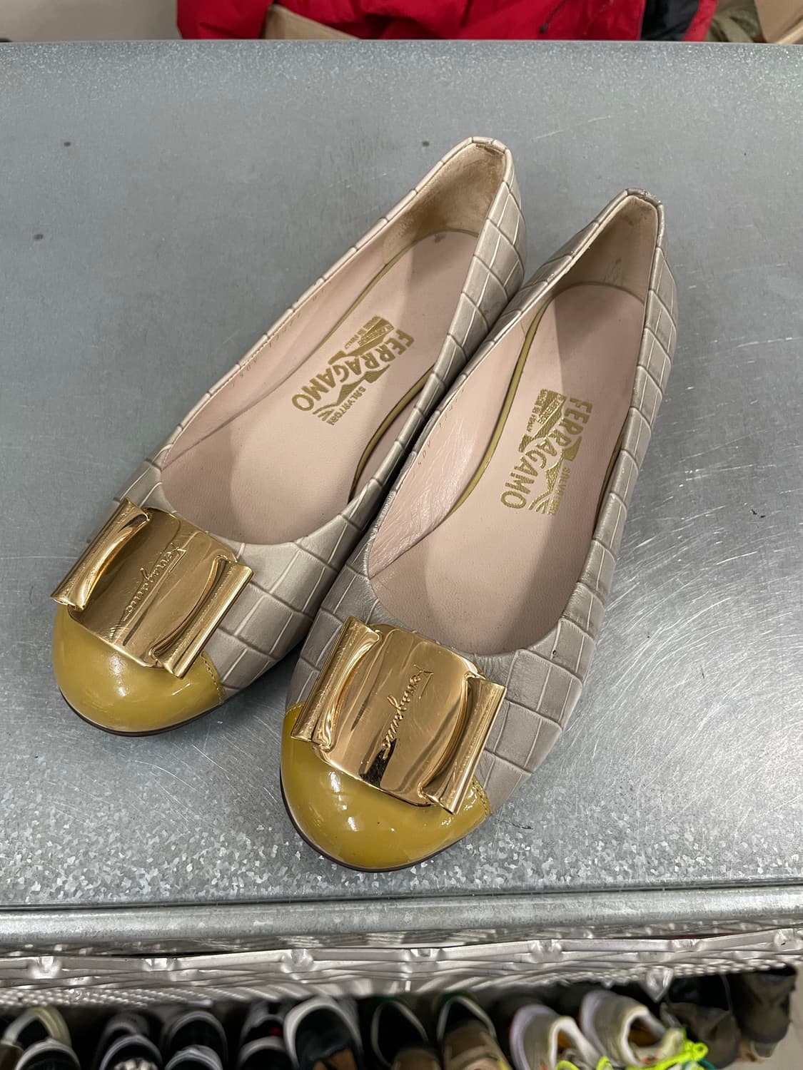 페레가모 버클 플랫 슈즈 6.5D 상품이미지2