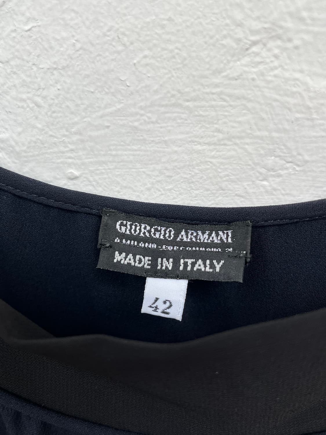 Giorgio Armani 실크 슬리브리스 [IT 42] 상품이미지2