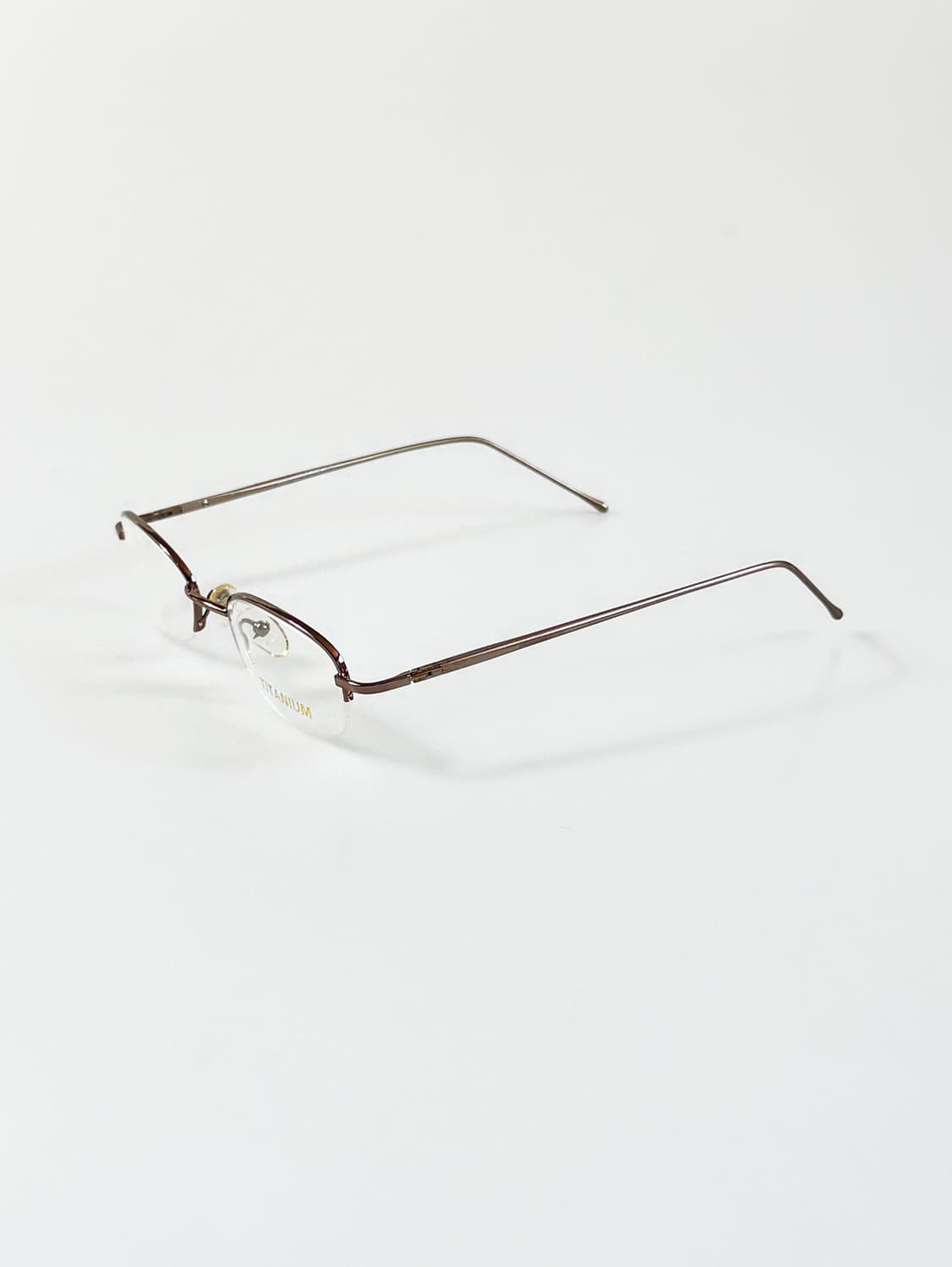 90s TITANIUM OPTICAL 티타늄 스퀘어 반무테 빈티지 안경 상품이미지3