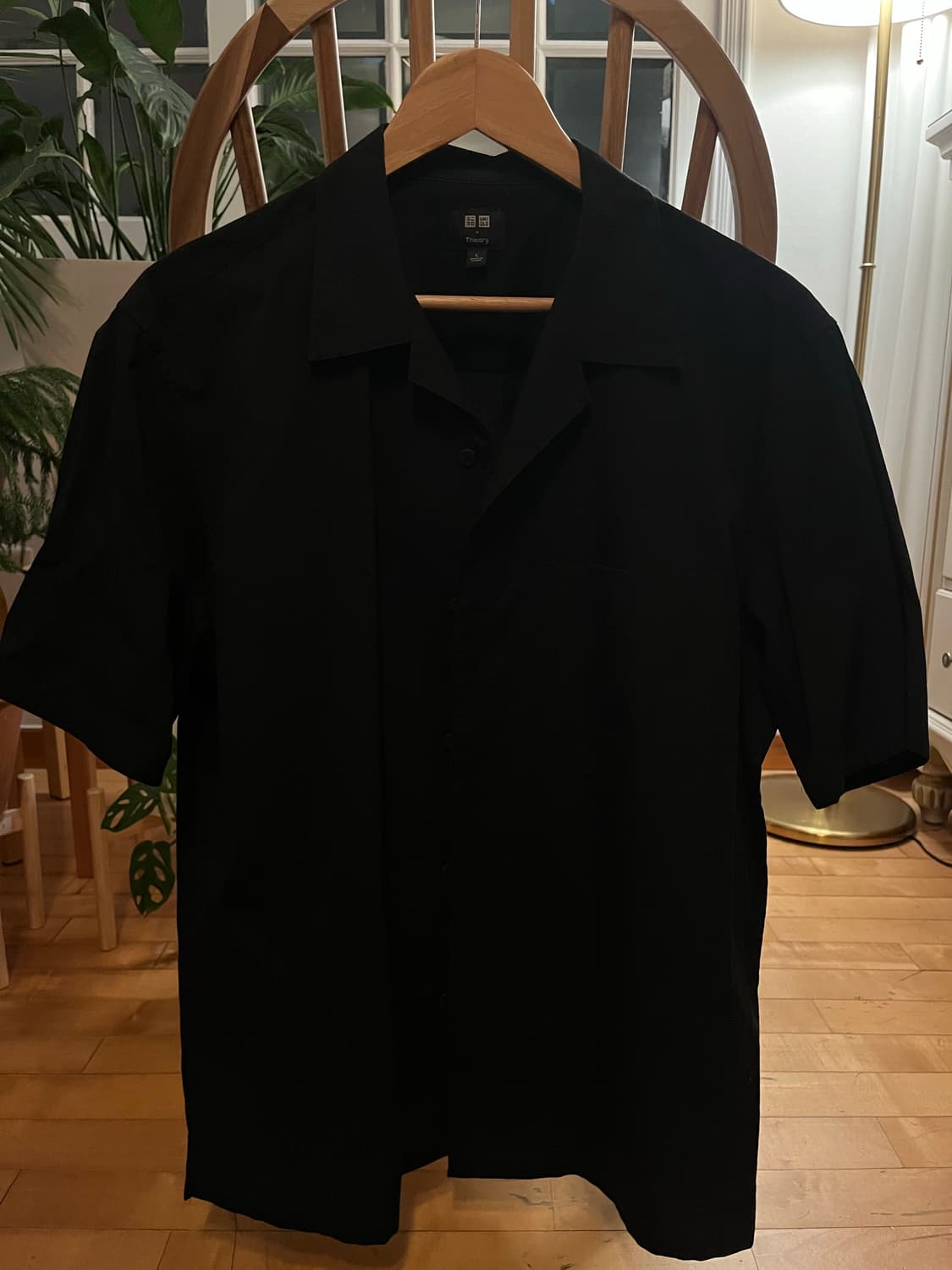 UNIQLO X Theory Blakck Shirt (L) 상품이미지1
