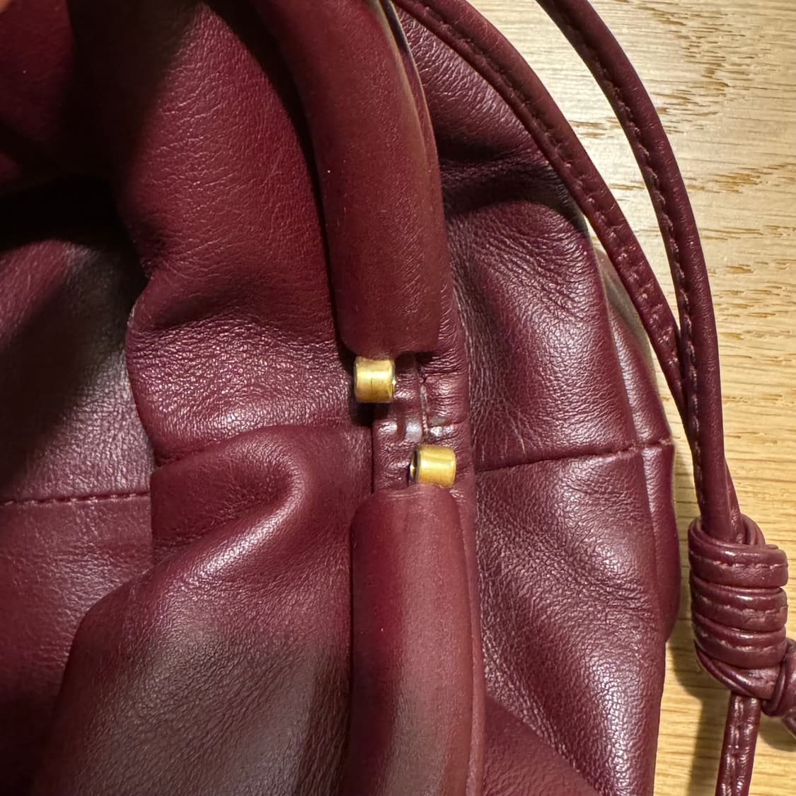 보테가베네타 만두백 버건디 상품이미지4