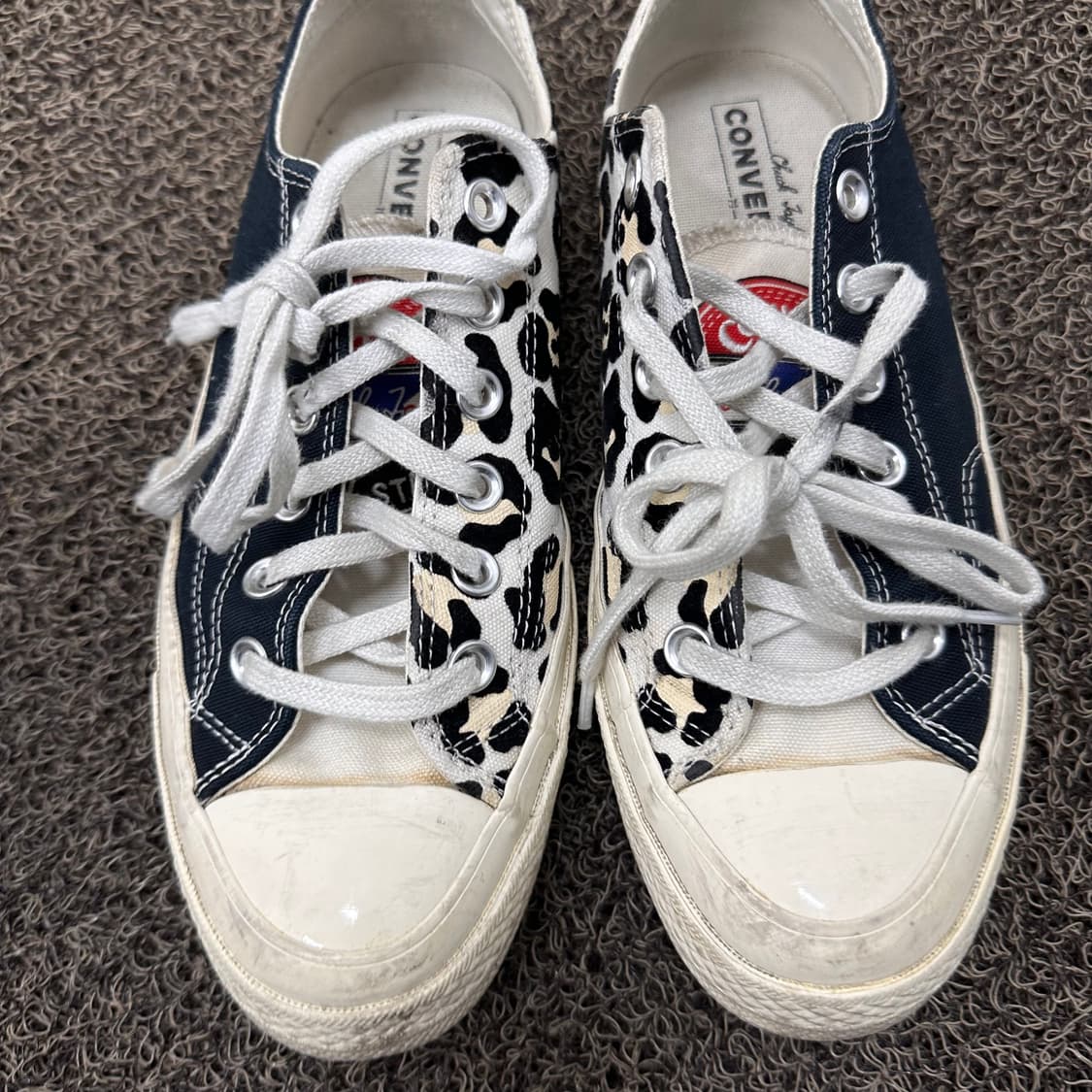 컨버스 척 테일러 1970s OX로우 레오파드 스니커즈 245 상품이미지2