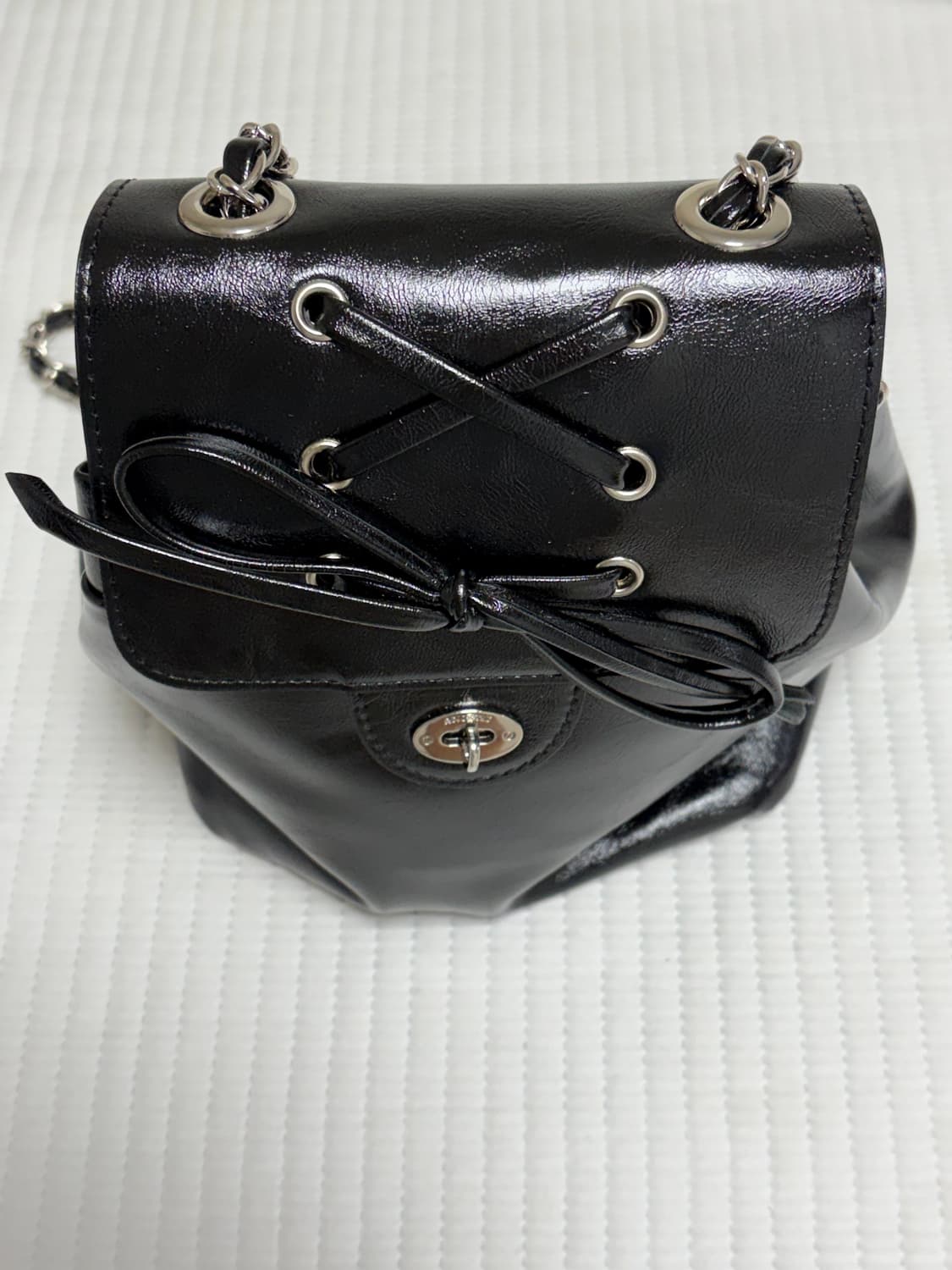 아노에틱 리본 클래식 백팩 블랙 상품이미지5